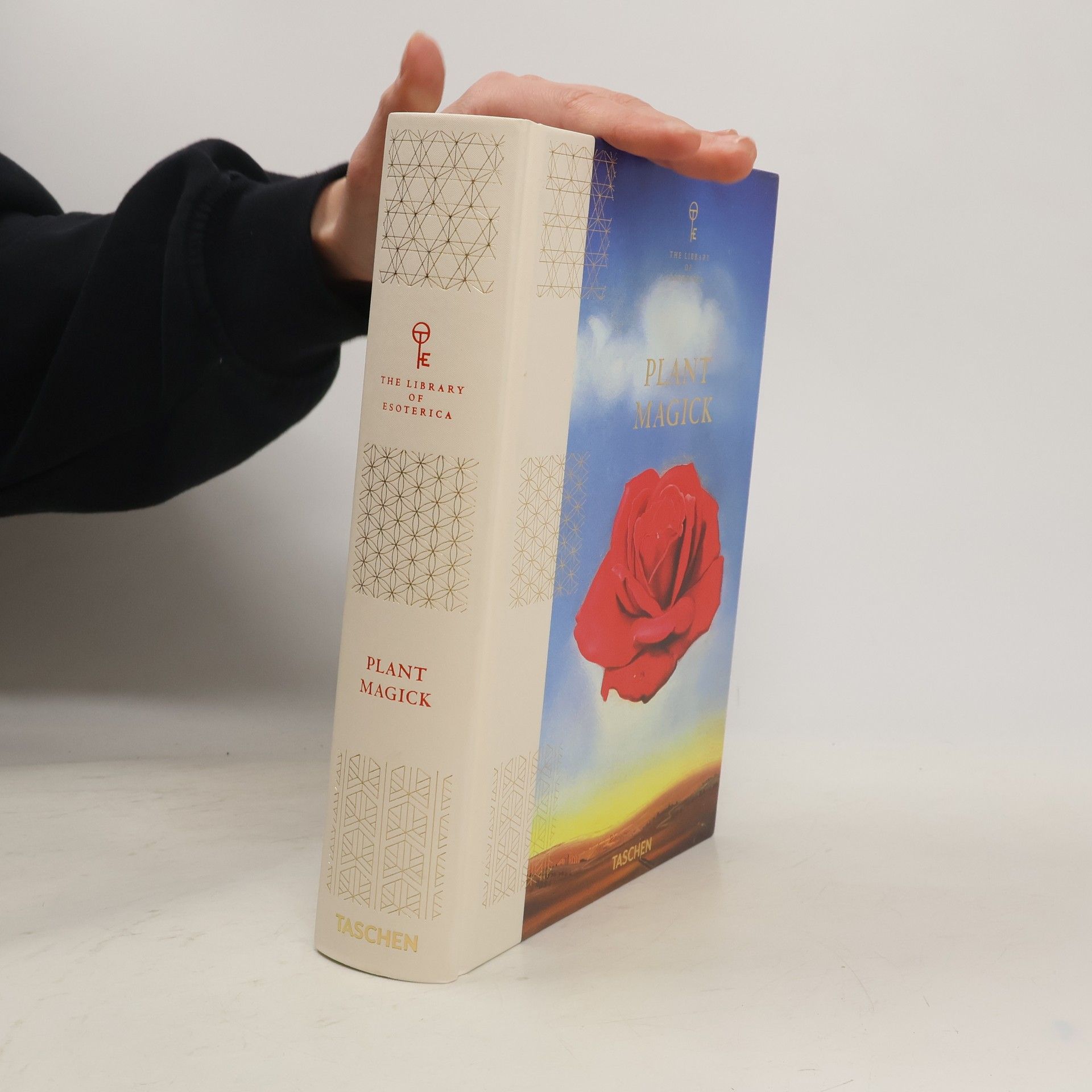 Jessica Hundley Plant Magick. The Library of Esoterica