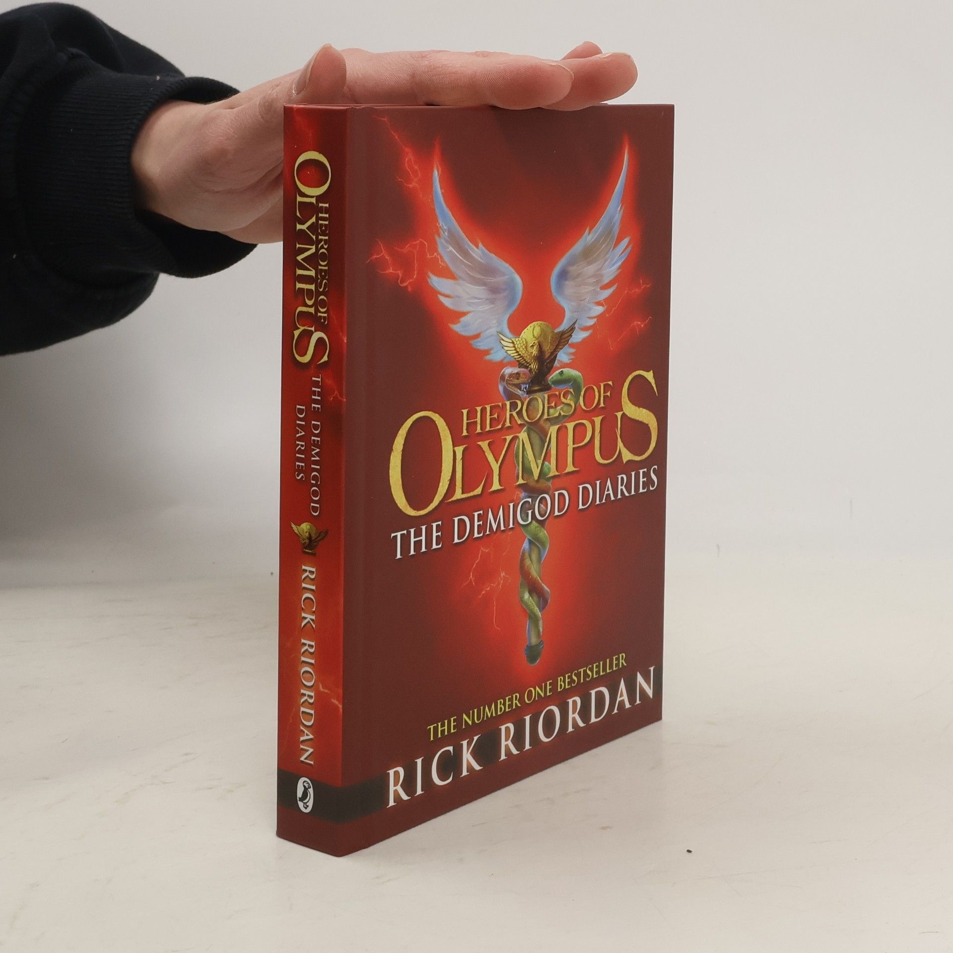 Rick Riordan Heroes of Olympus. The demigod diaries