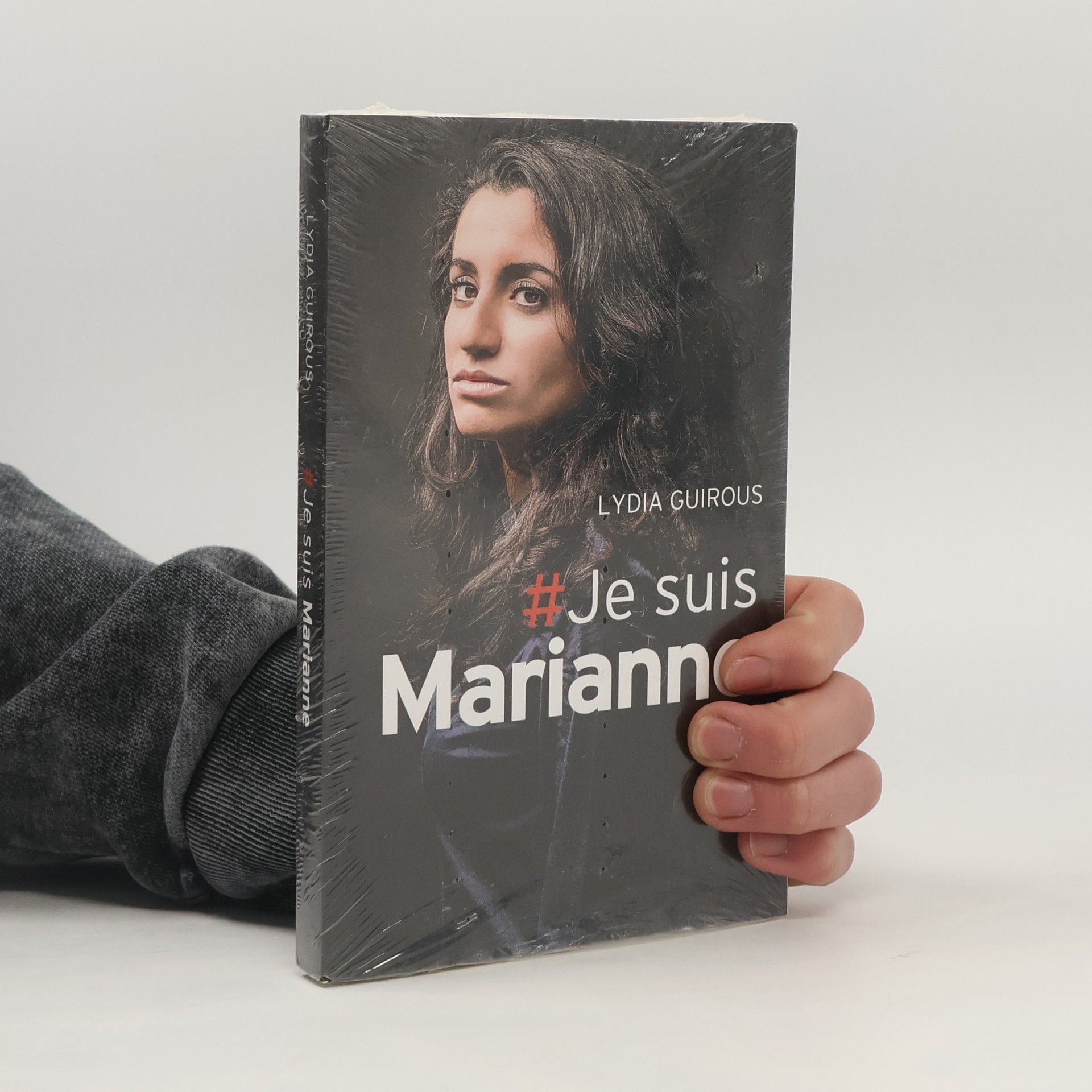 Lydia Guirous #Je suis Marianne