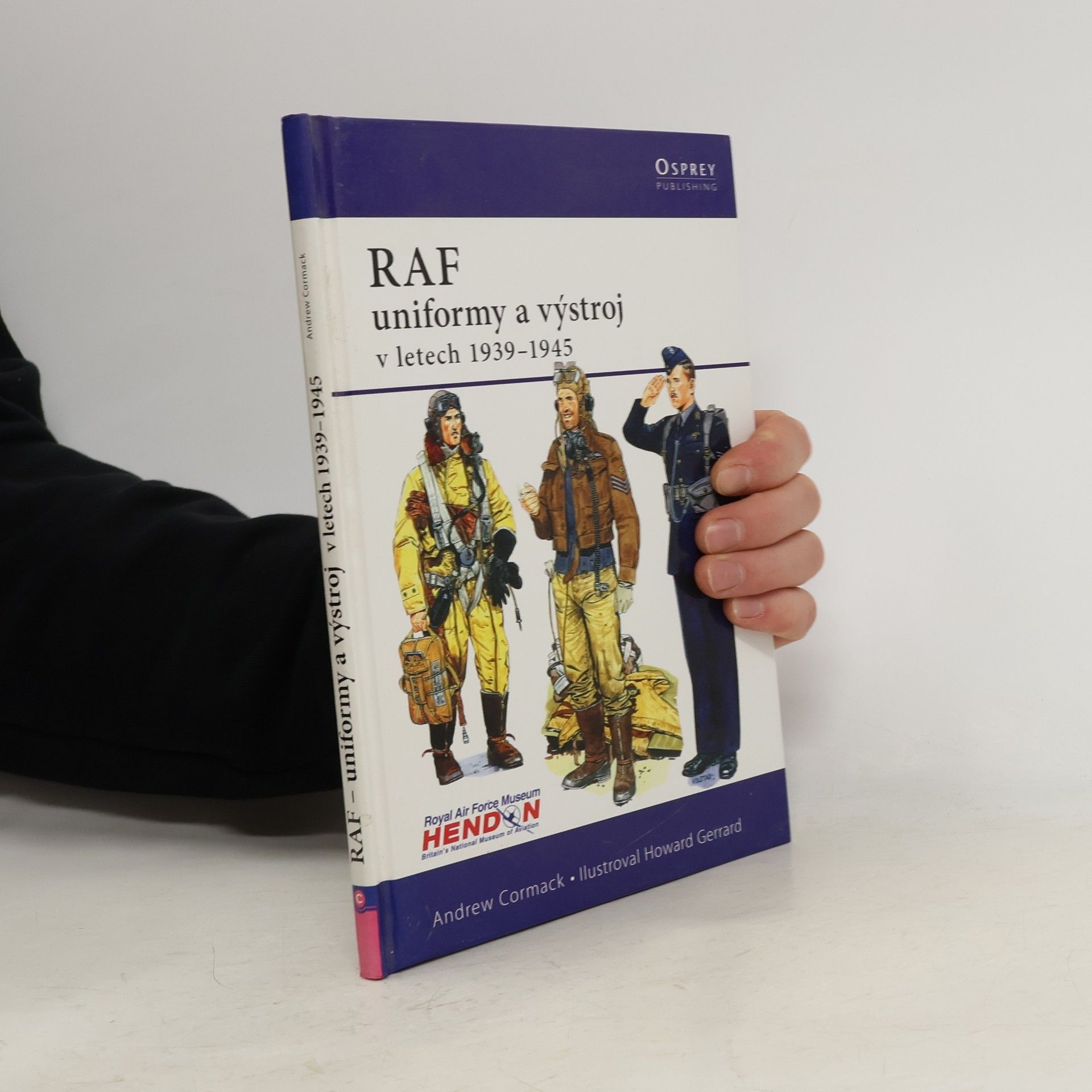 Andrew Cormack RAF - uniformy a výstroj v letech 1939-1945