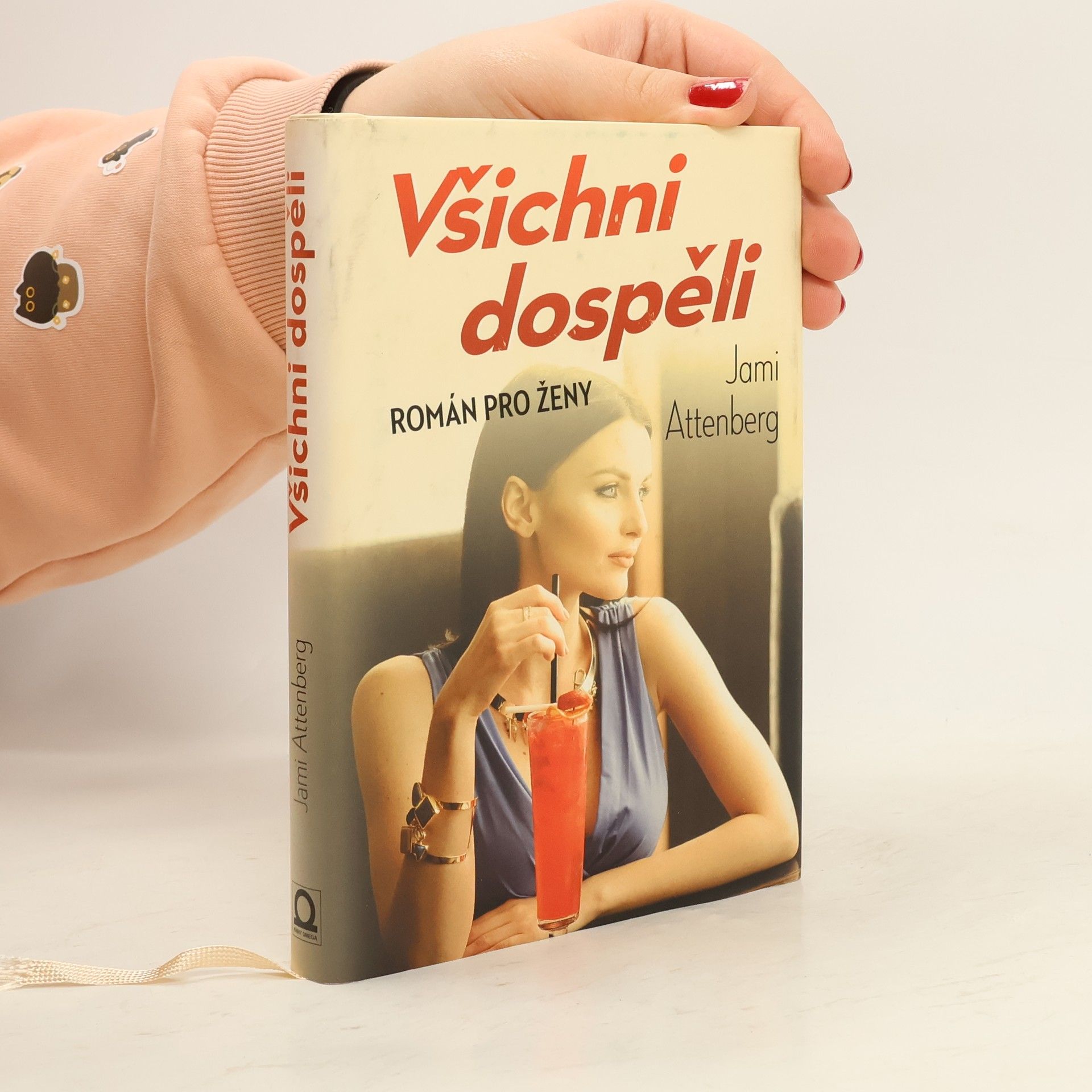 Jami Attenberg Všichni dospěli