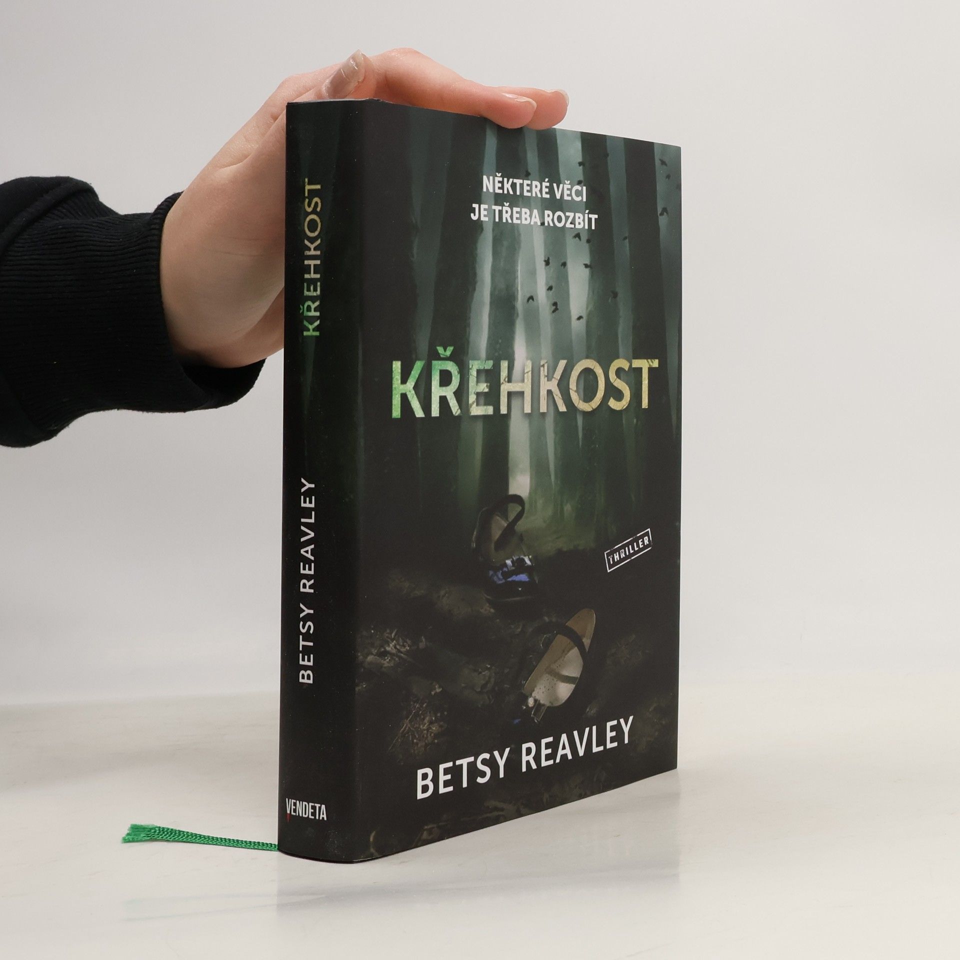 Betsy Reavley Křehkost