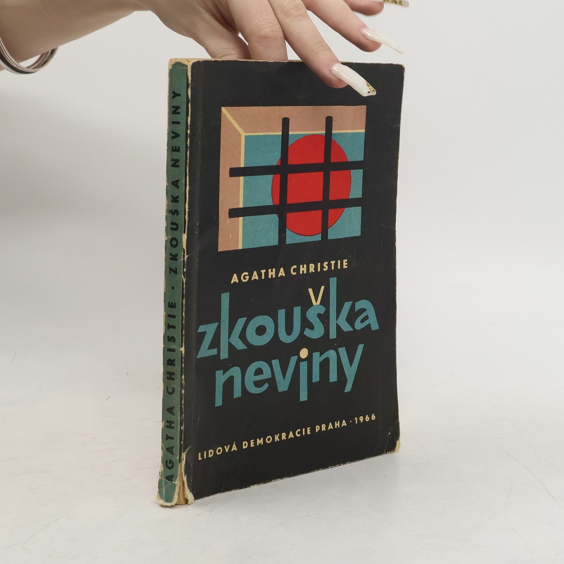 Agatha Christie Zkouška neviny