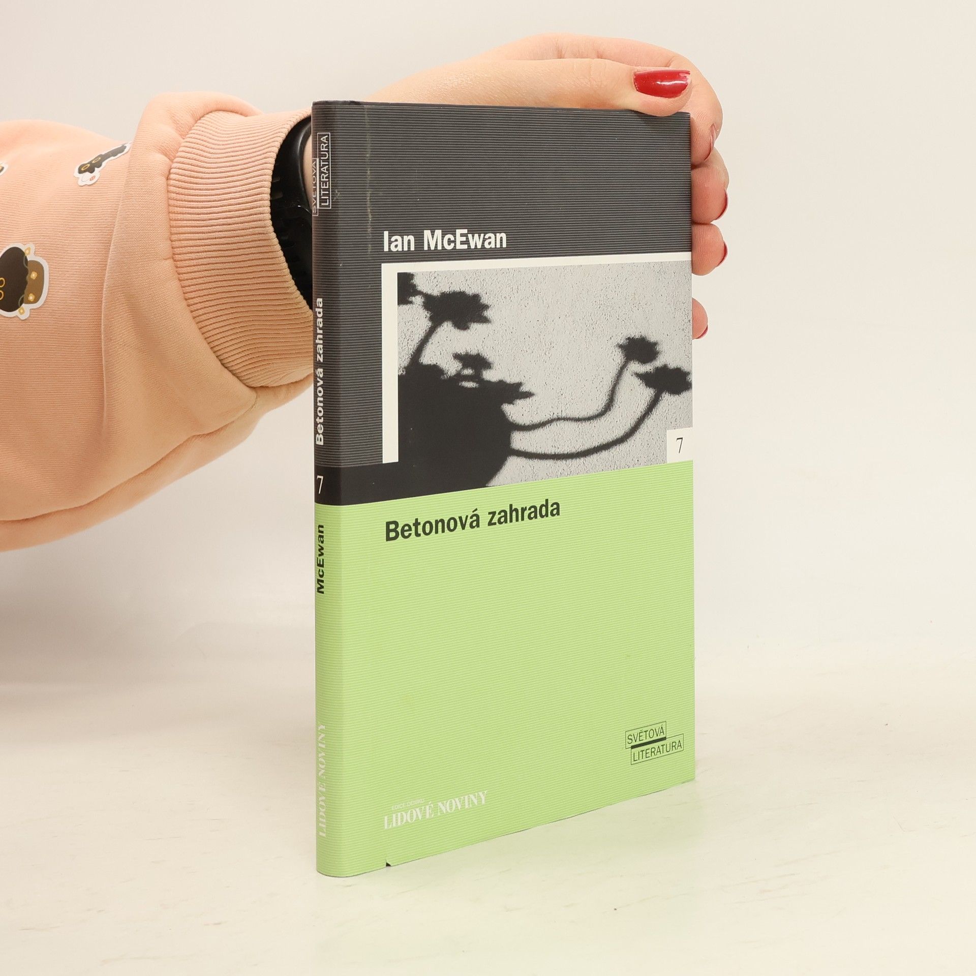 Ian McEwan Betonová zahrada