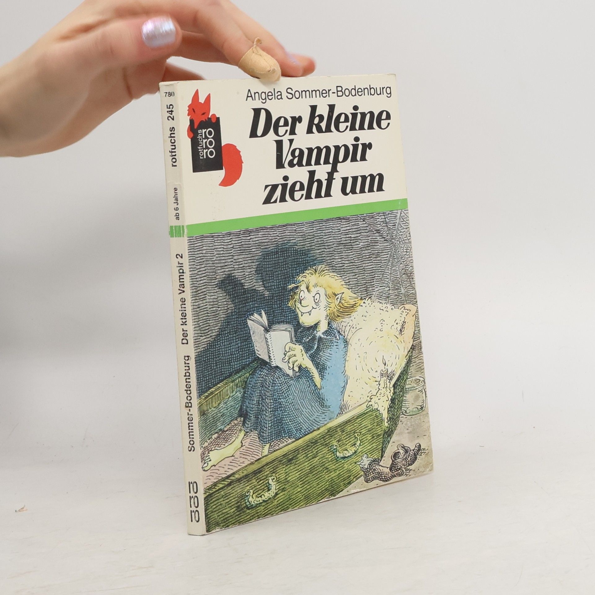 Angela Sommer Bodenburg Der kleine Vampir zieht um