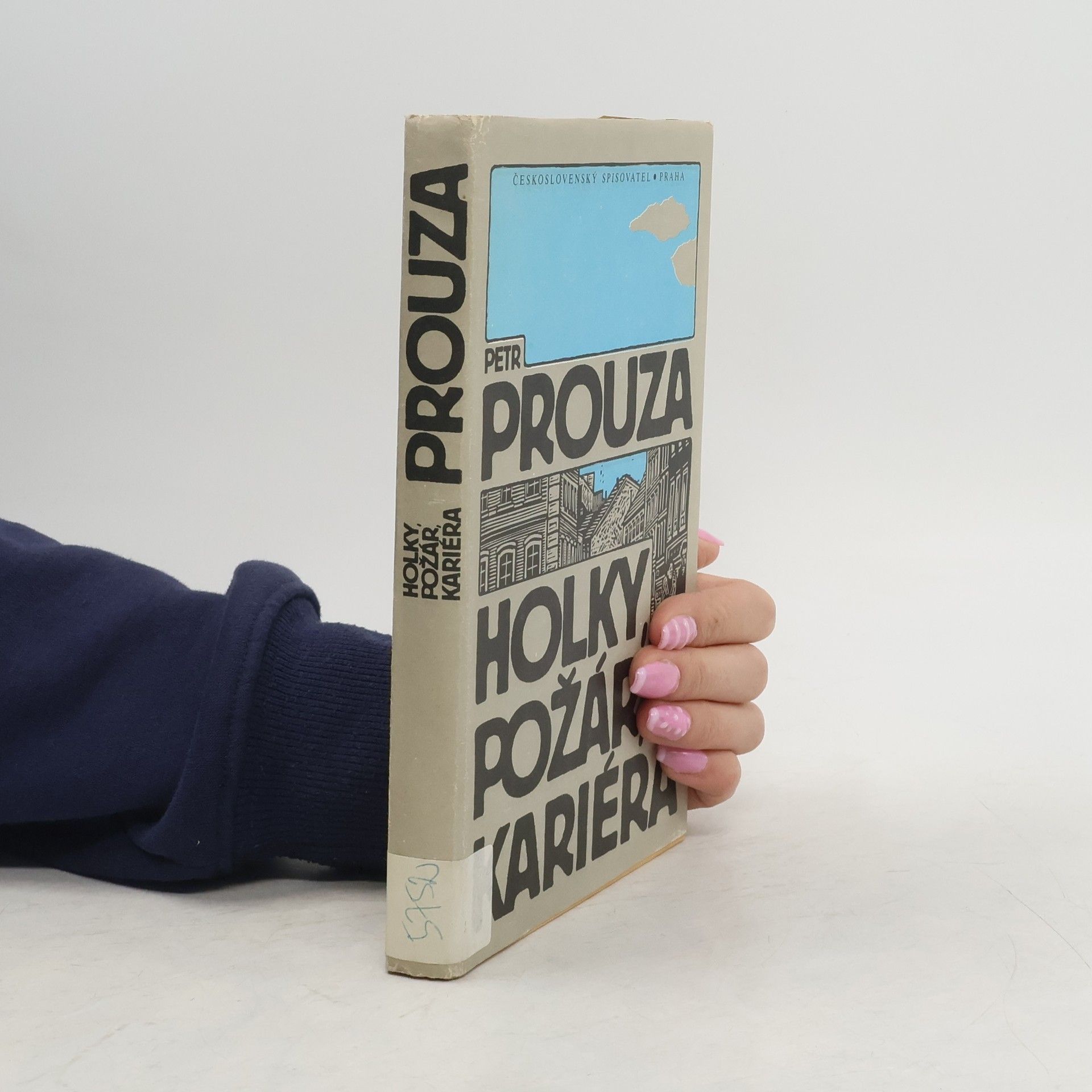 Holky, požár, kariéra