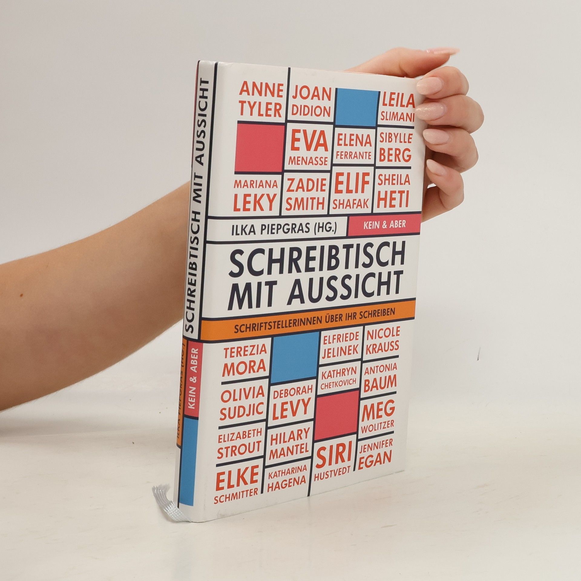 Ilka Piepgras Schreibtisch mit Aussicht