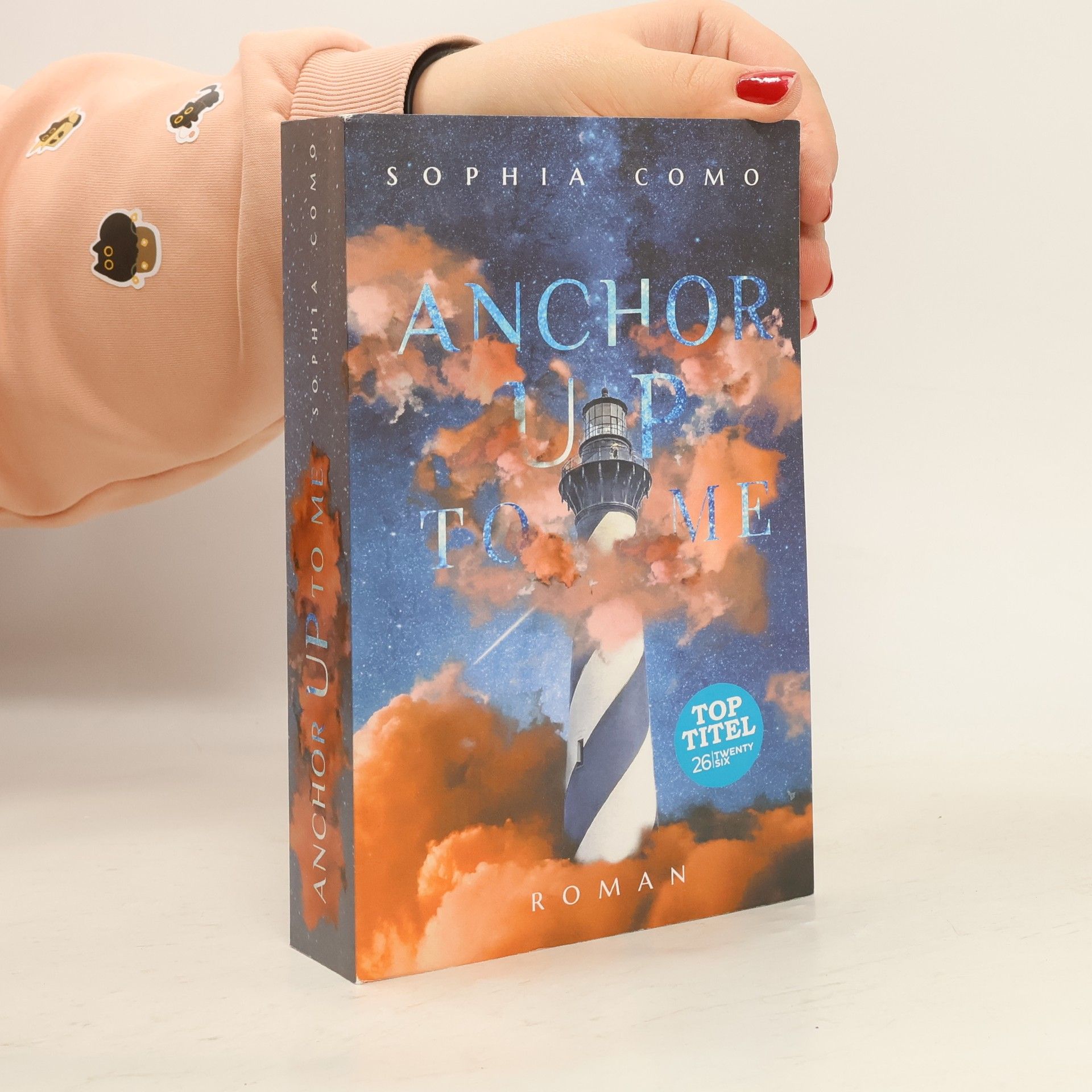 Sophia Como Anchor Up To Me