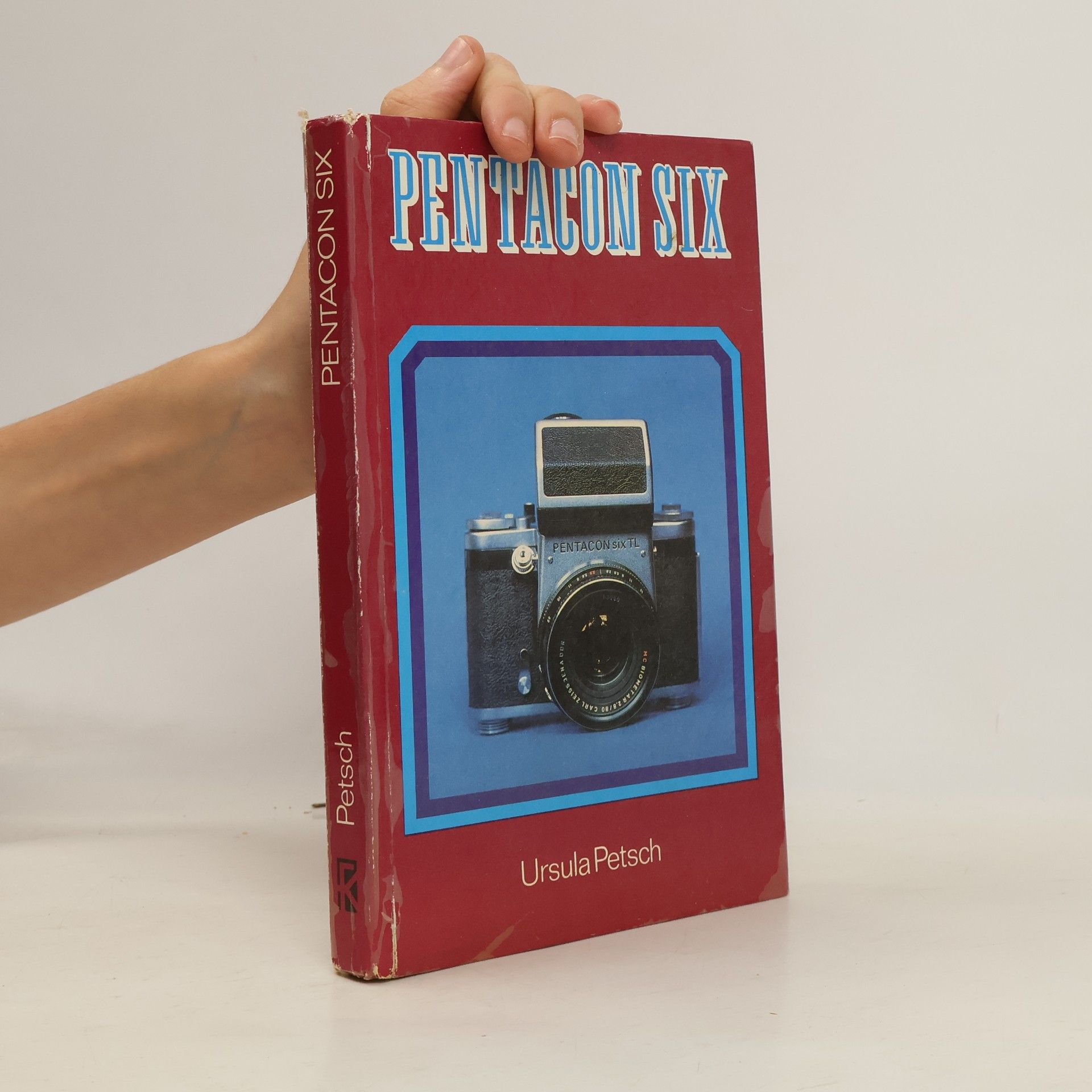 Pentacon six