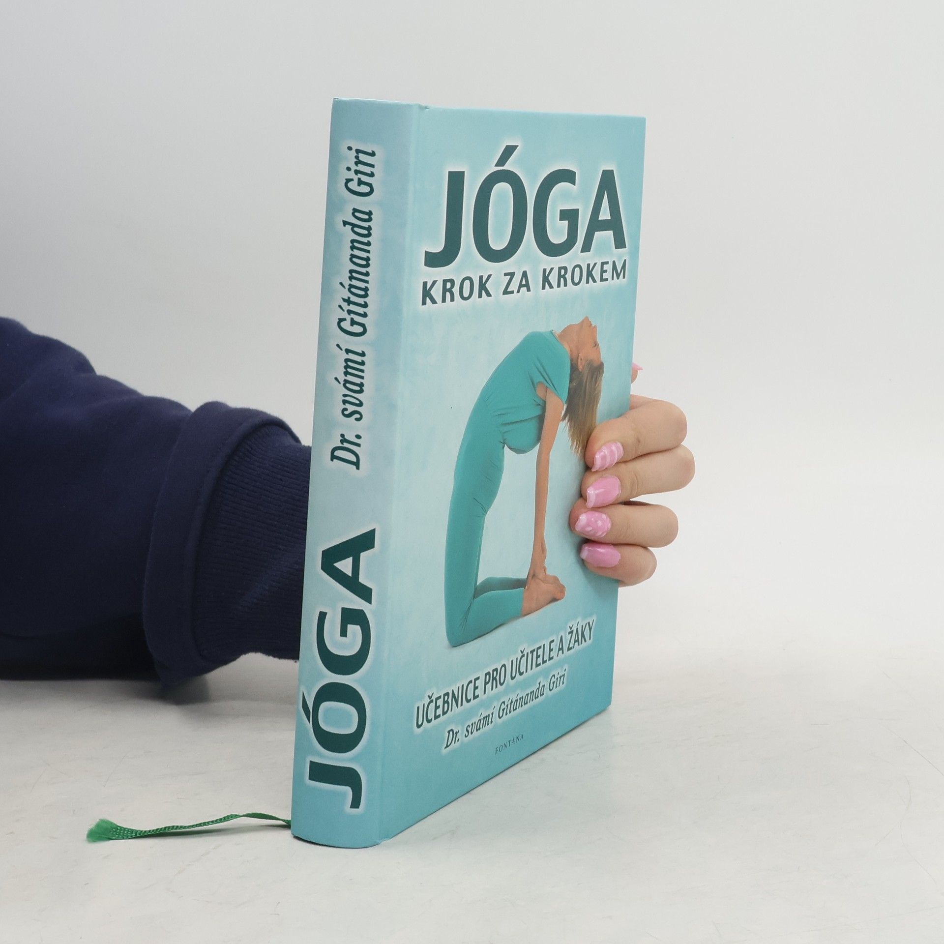 Gítánanda Giri Jóga krok za krokem: učebnice pro učitele a žáky.