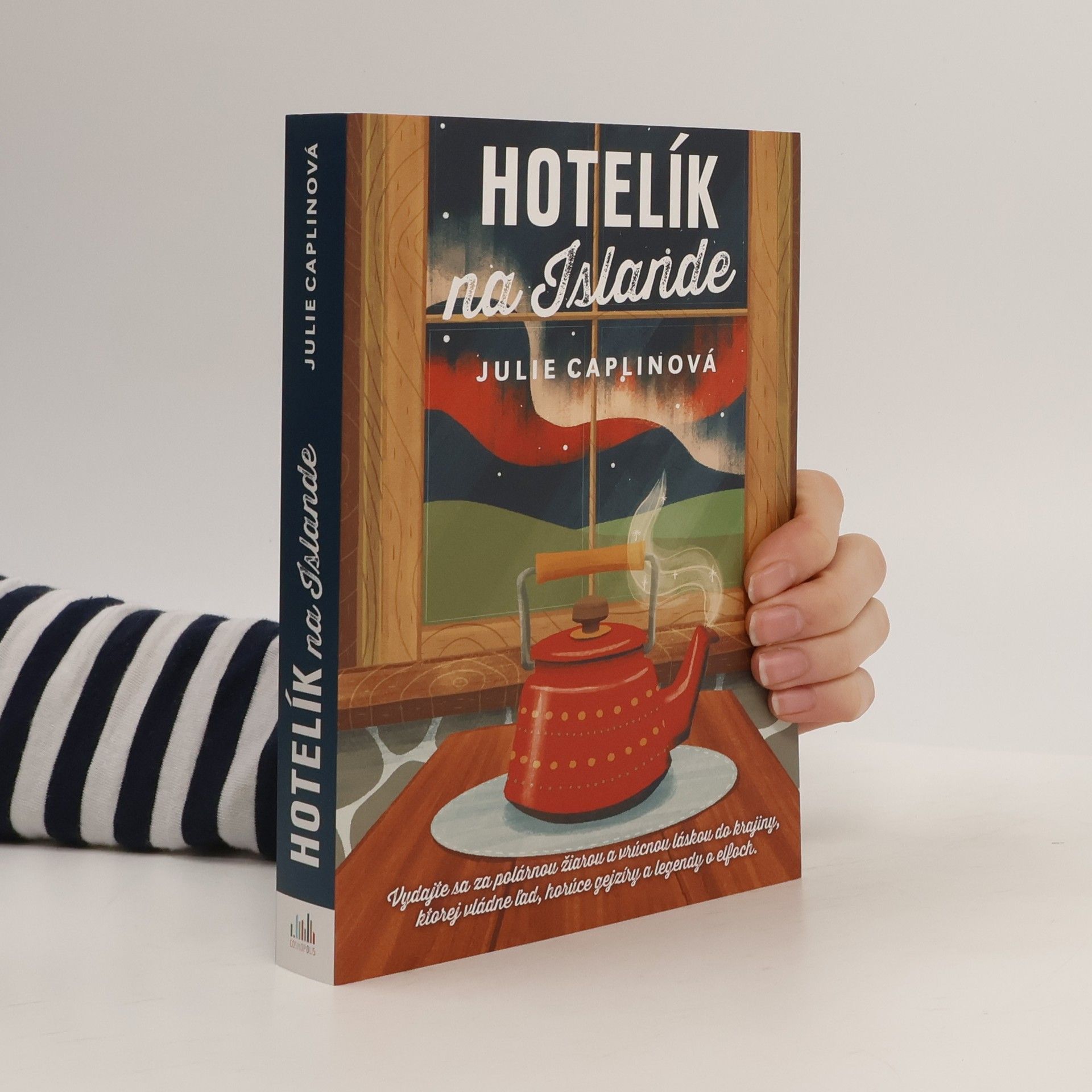 Julie Caplinová Hotelík na Islande