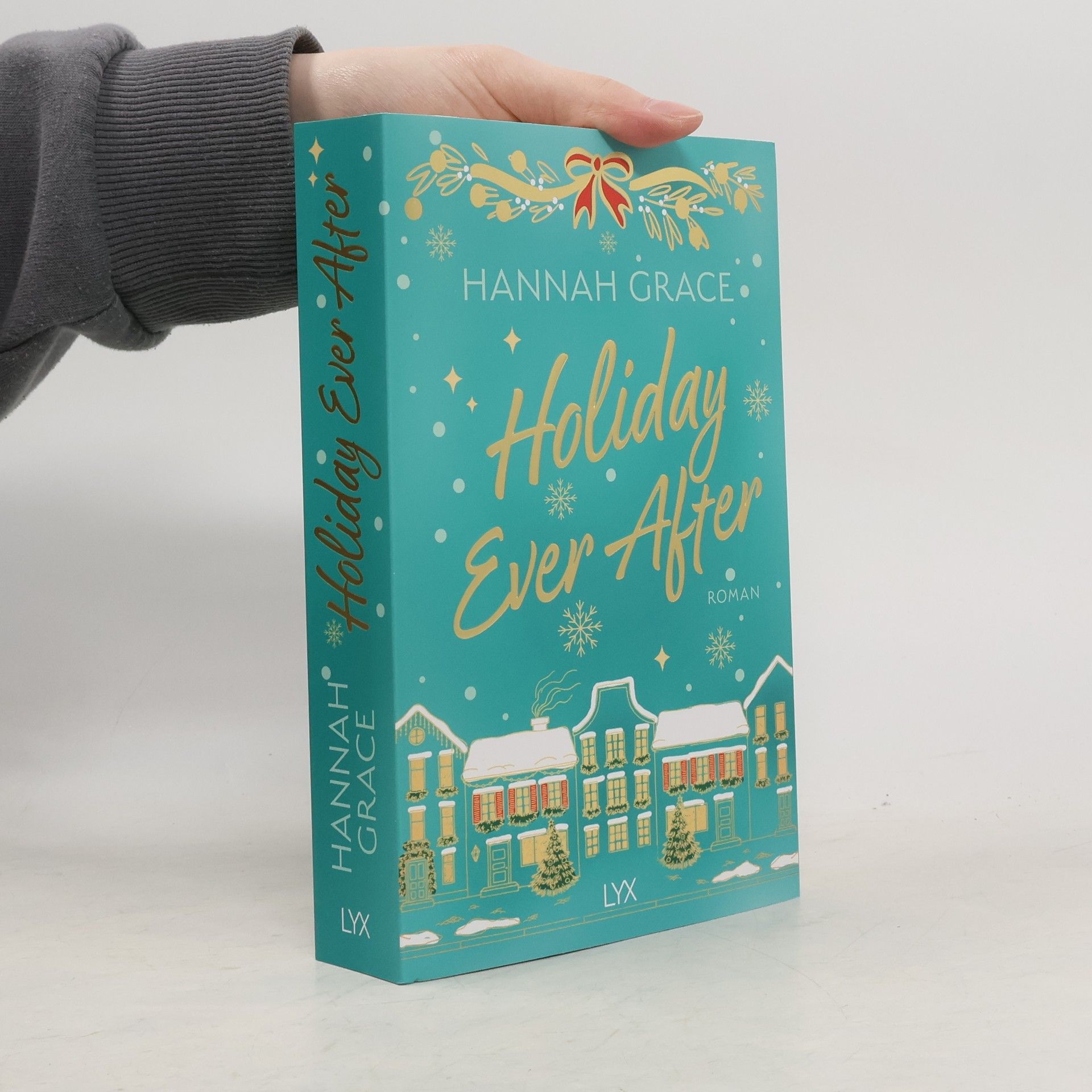 Hannah Grace Holiday Ever After