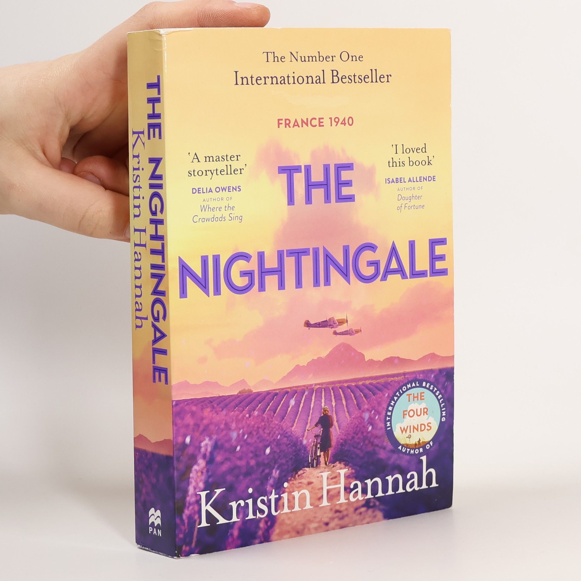Kristin Hannah The Nightingale