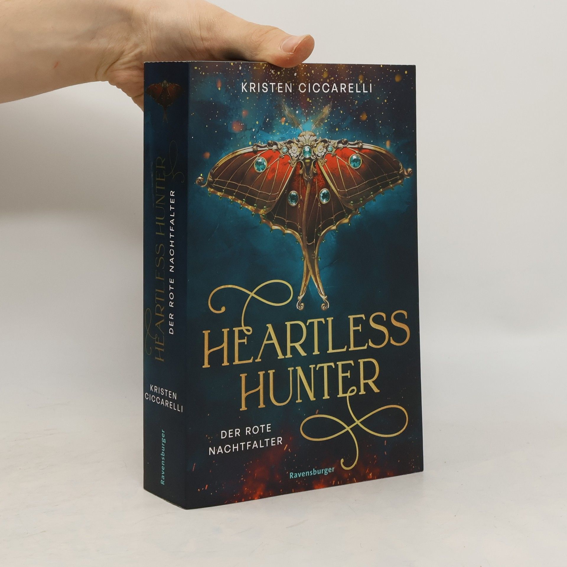 Heartless Hunter. Der rote Nachtfalter, Band 1