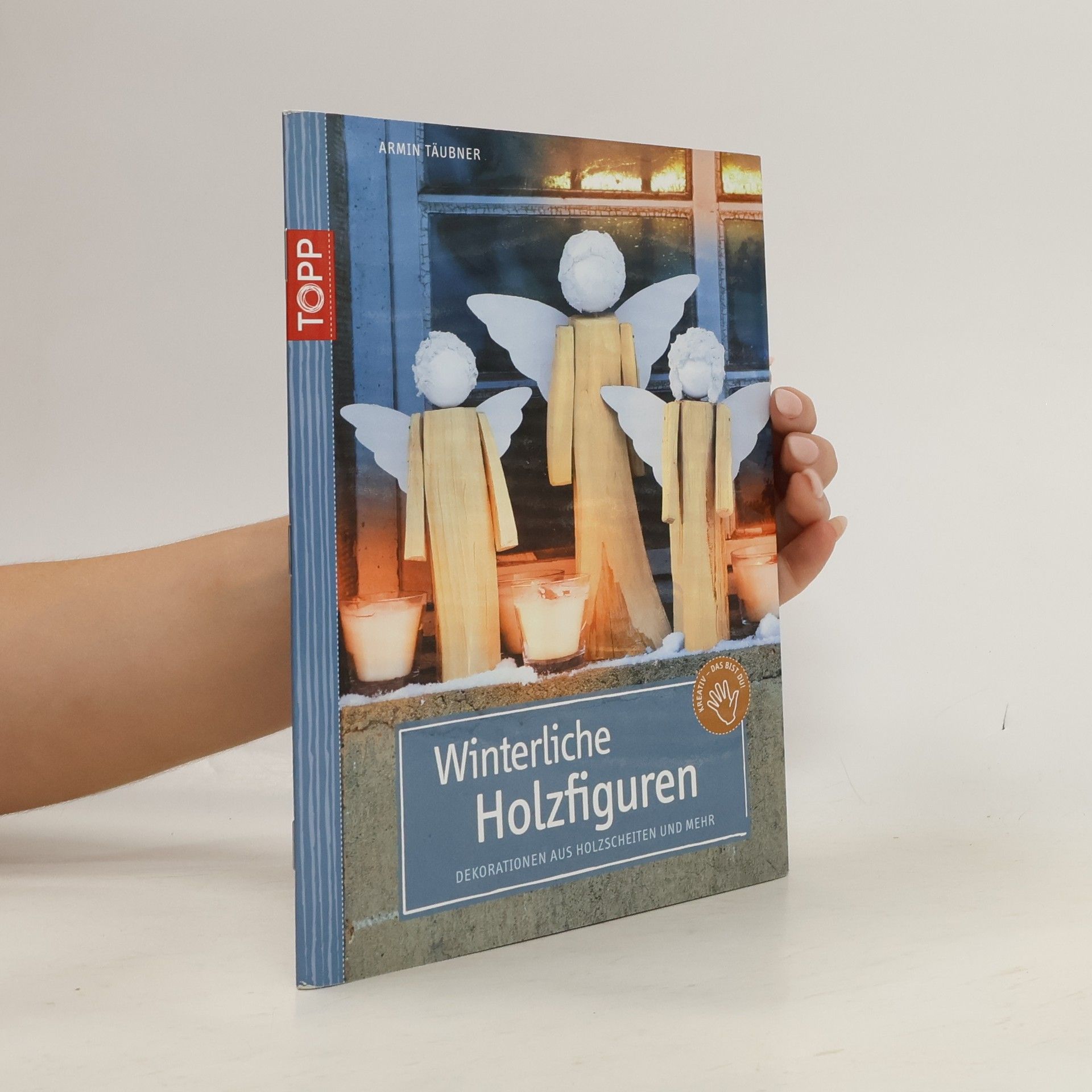 Winterliche Holzfiguren