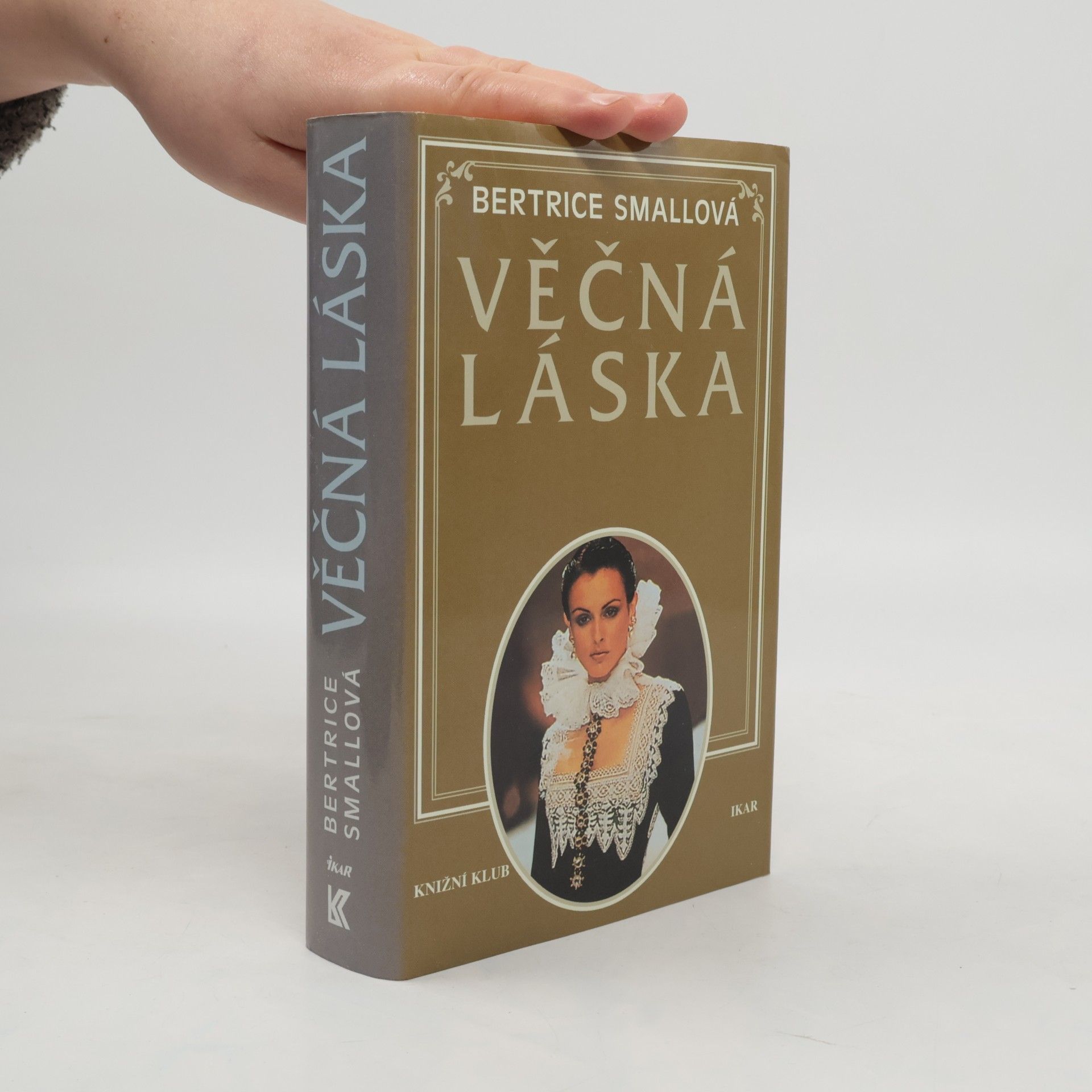 Bertrice Small Věčná láska
