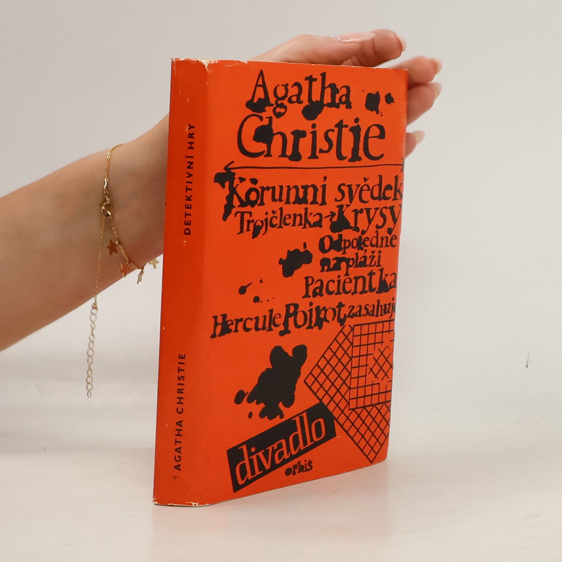 Agatha Christie Detektivní hry. Hercule Poirot zasahuje, Korunní svědek, Trojčlenka.