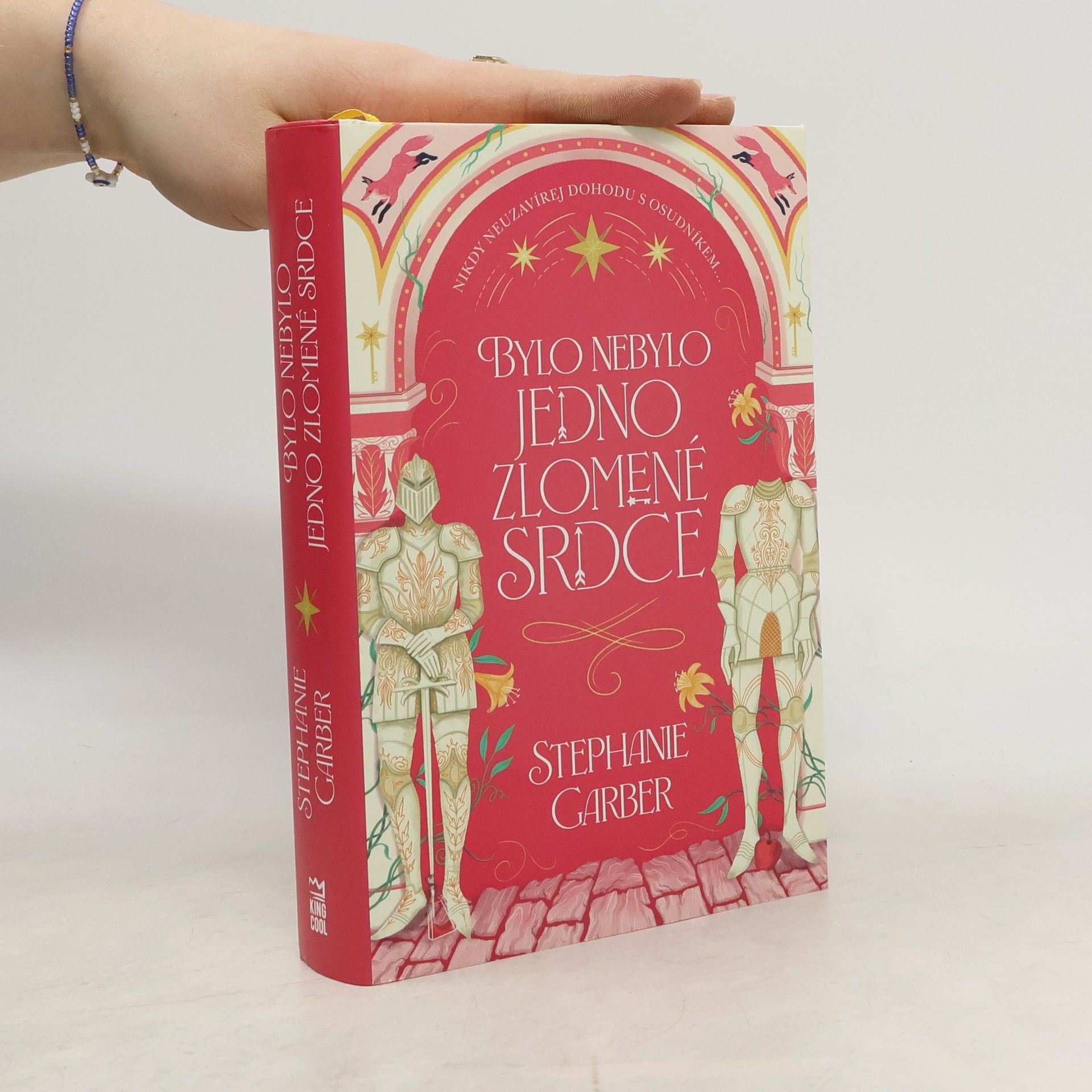 Stephanie Garber Bylo nebylo jedno zlomené srdce