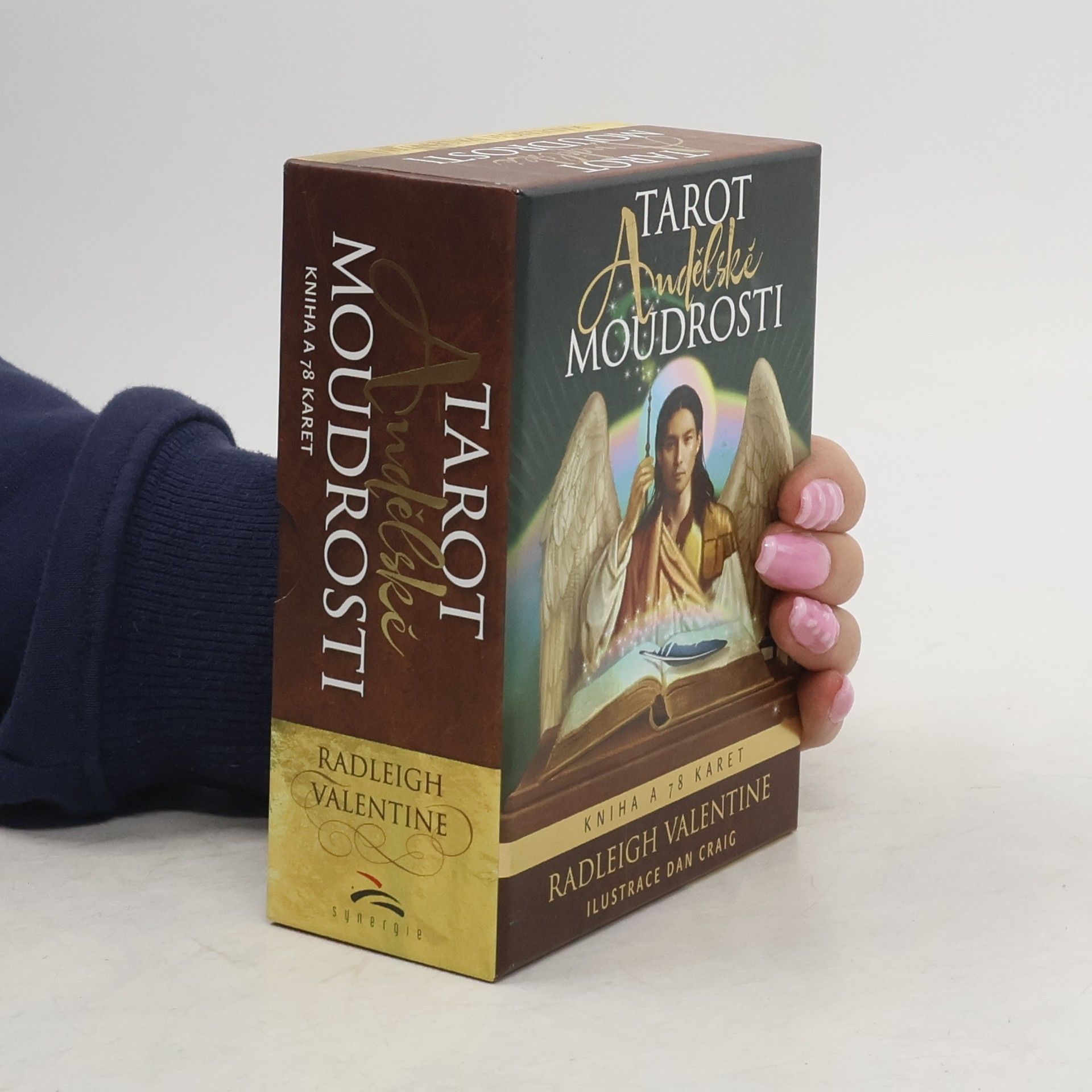 Radleigh Valentine Tarot andělské moudrosti