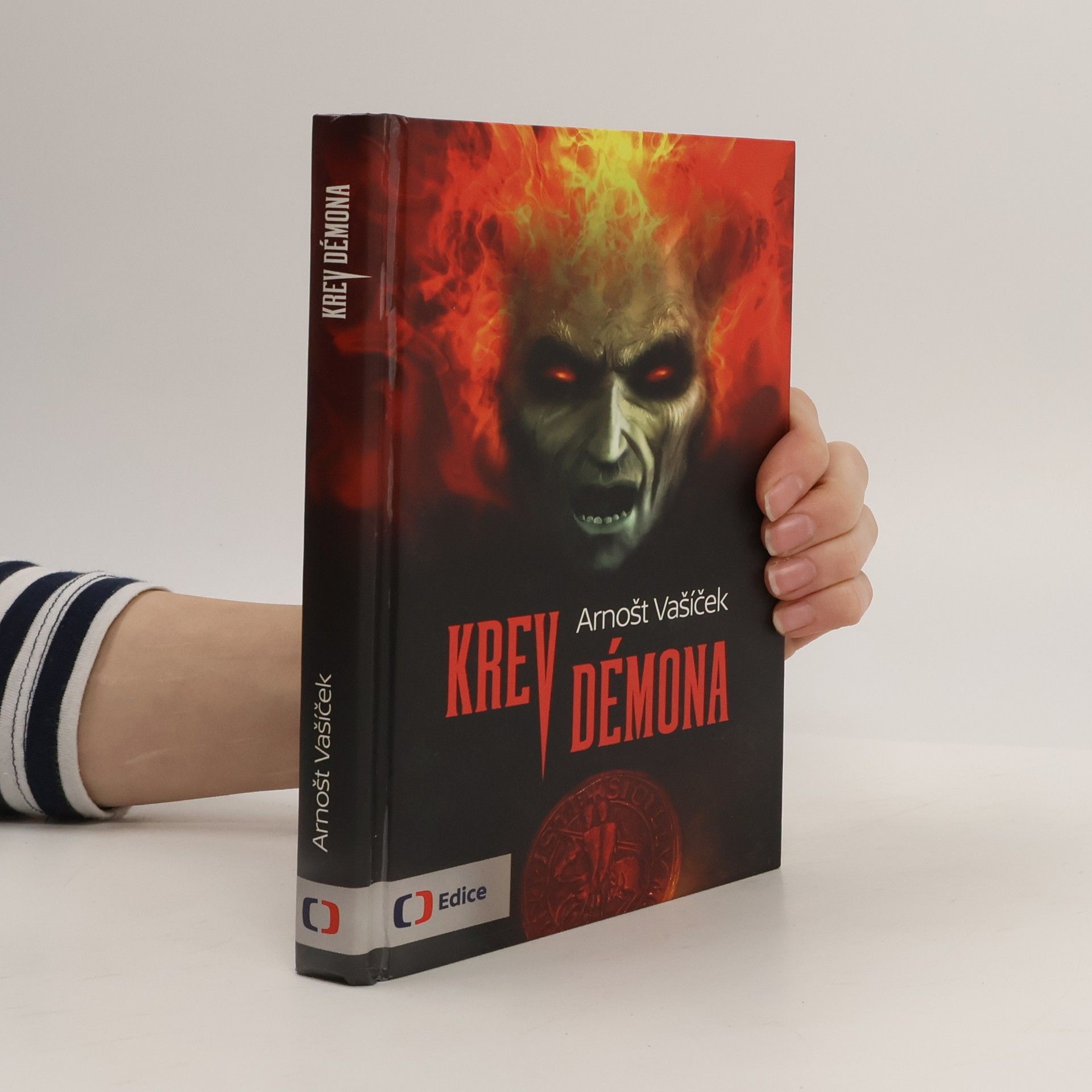 Arnošt Vašíček Krev démona - Thriller s děsivým historickým tajemstvím