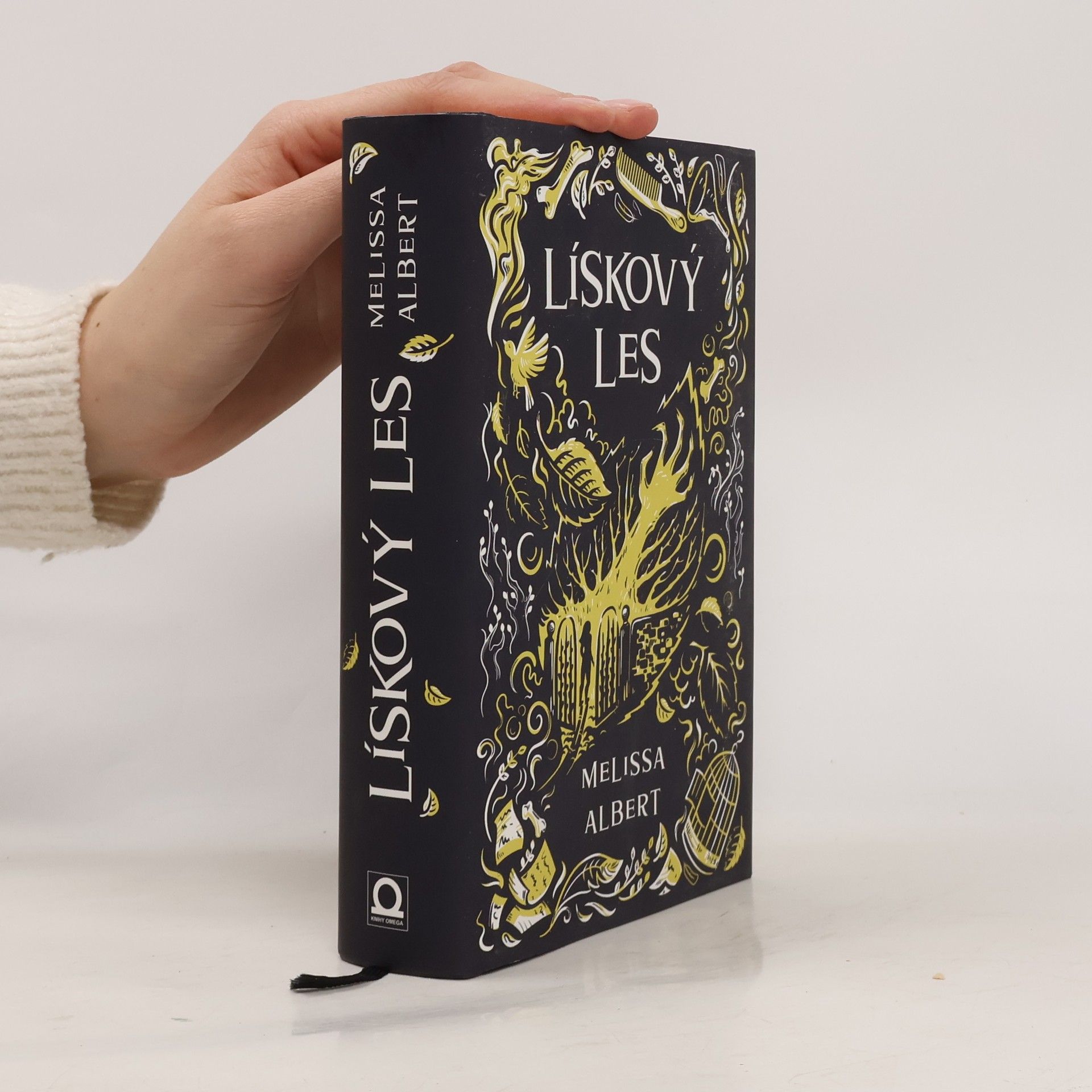 Melissa Albert Lískový les