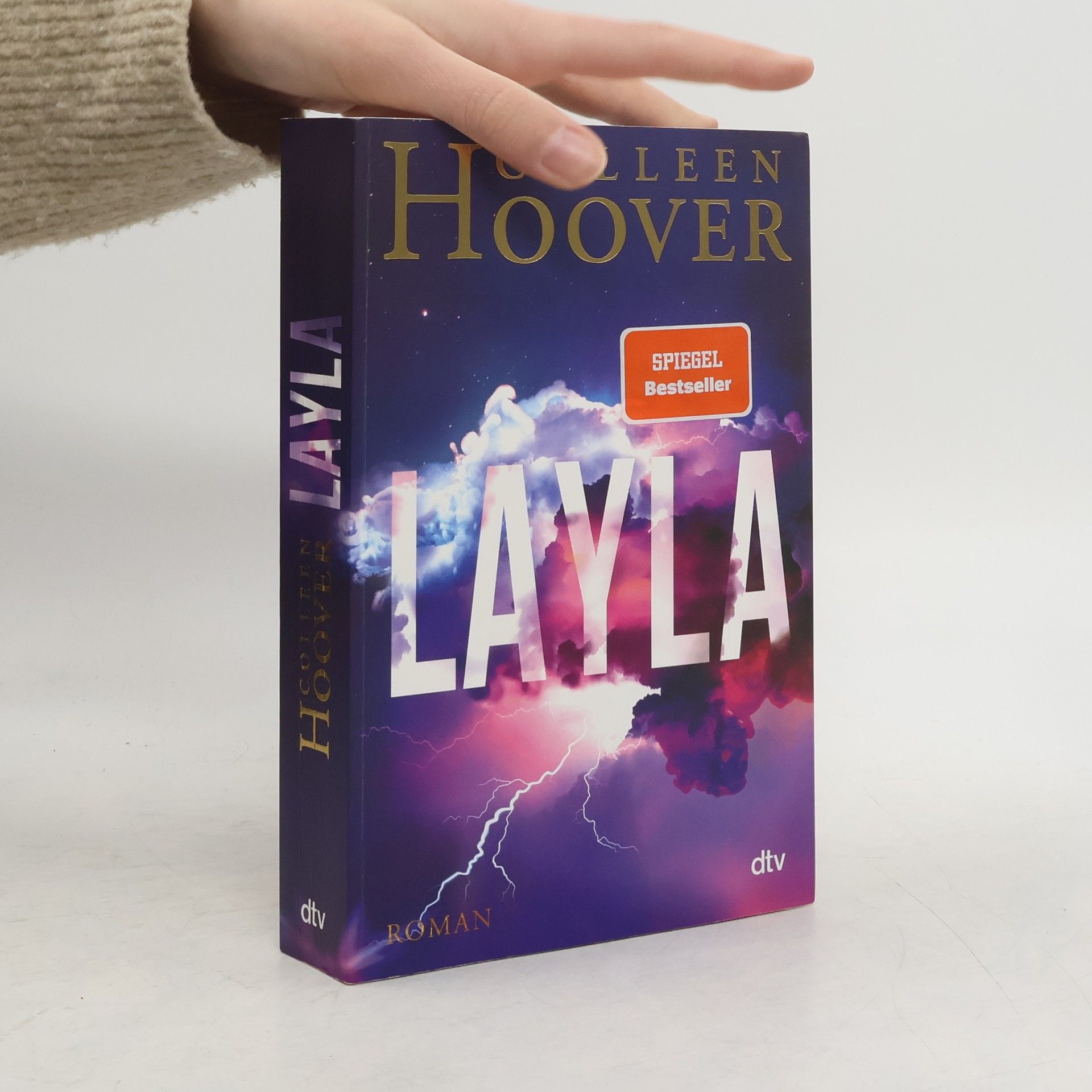 Colleen Hoover Layla