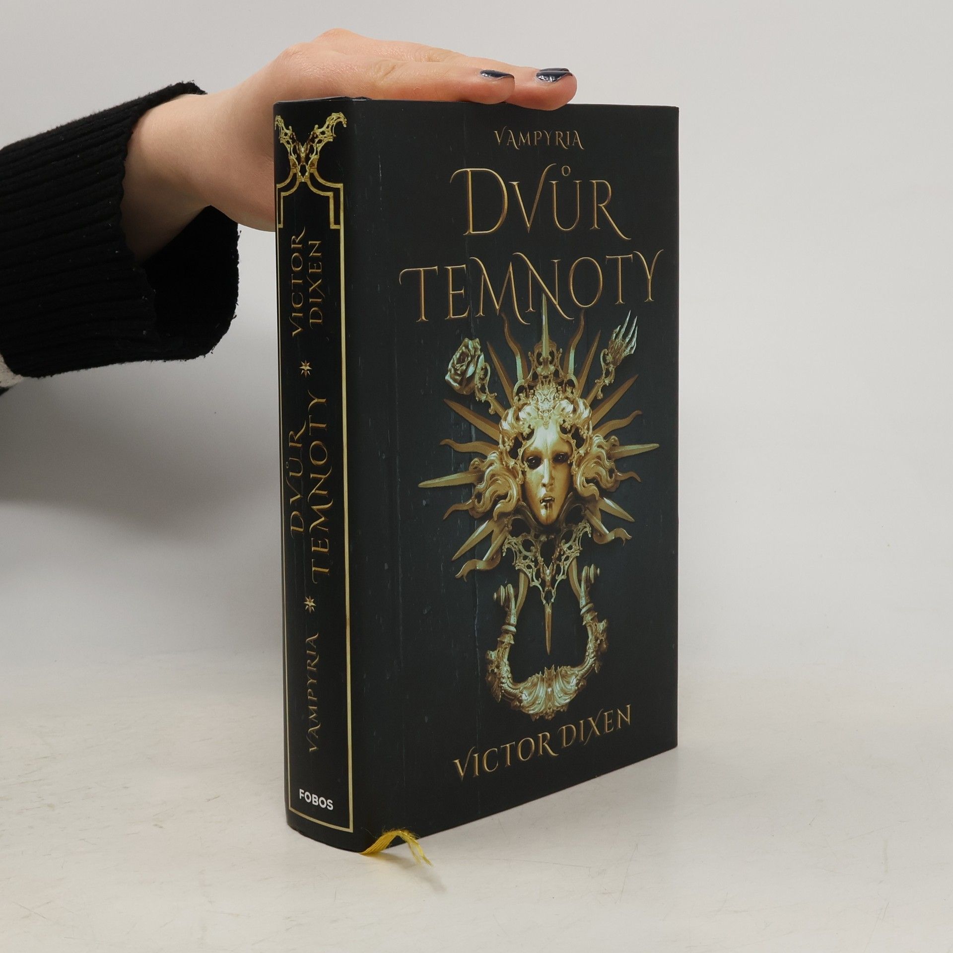 Victor Dixen Vampyria. Dvůr temnoty