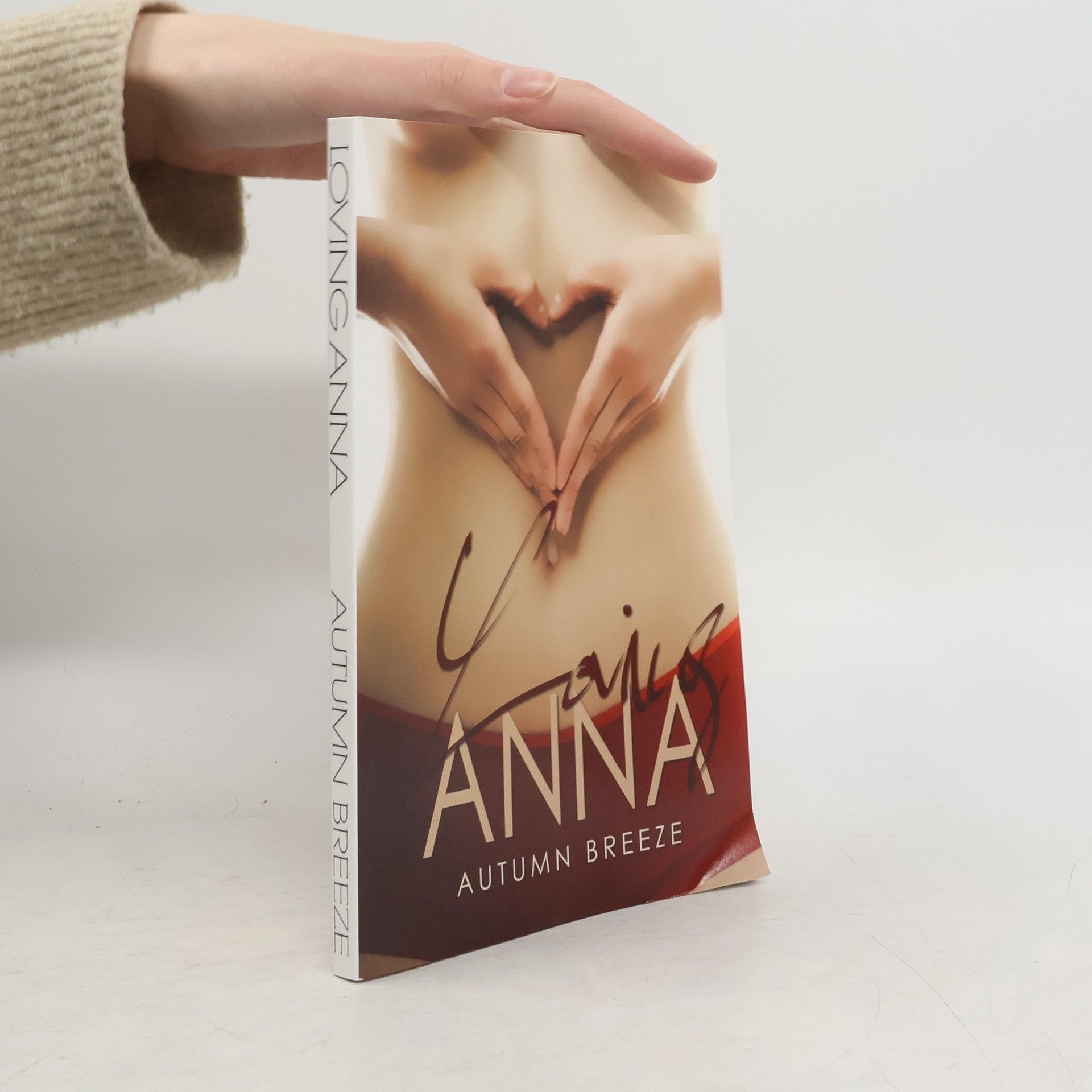 Autumn Breeze Loving Anna