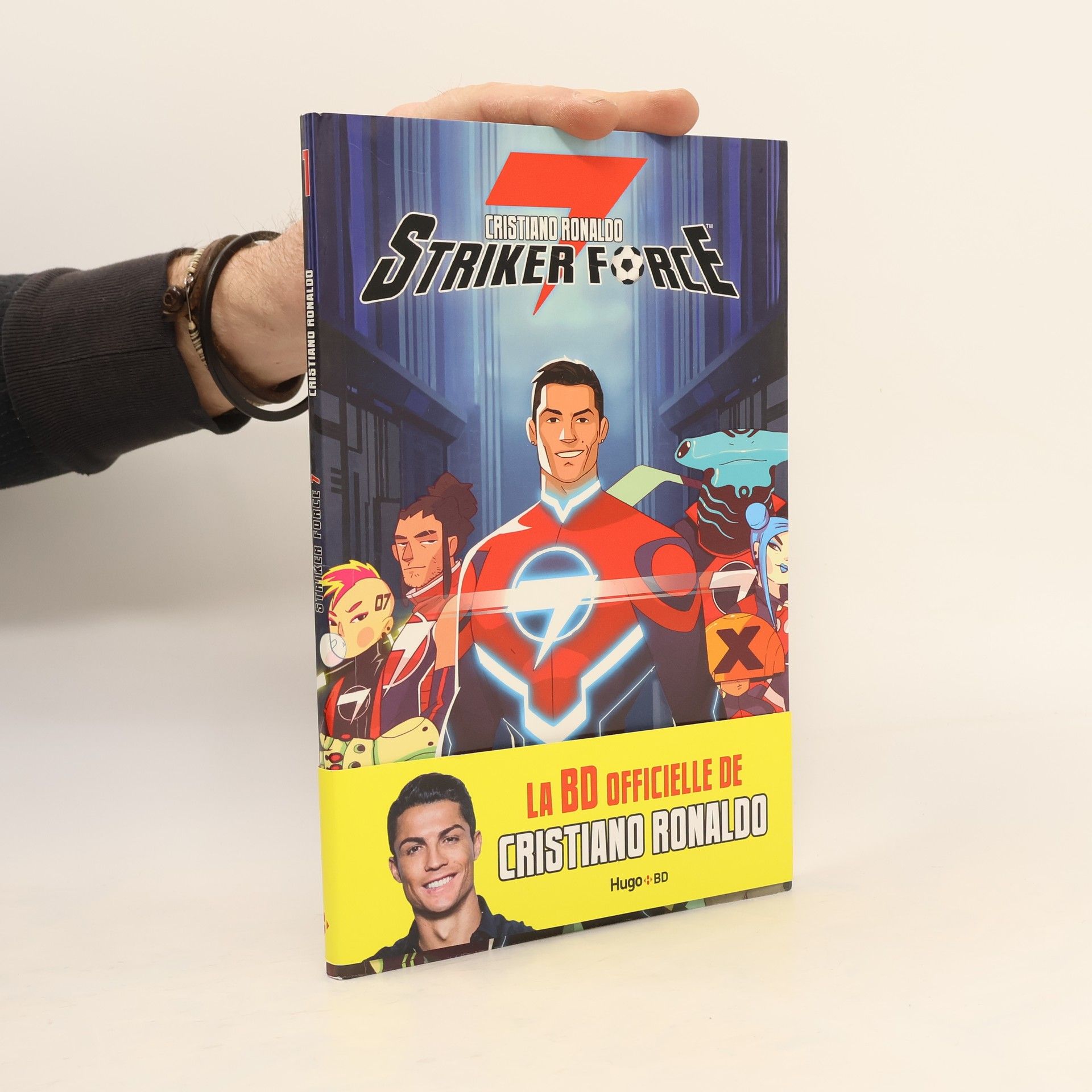 Cristiano Ronaldo - 1: Striker Force 7