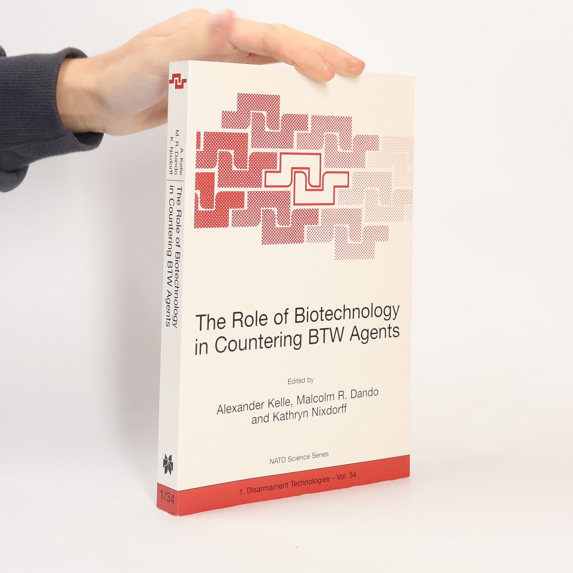 Malcolm R. Dando The Role of Biotechnology in Countering BTW Agents