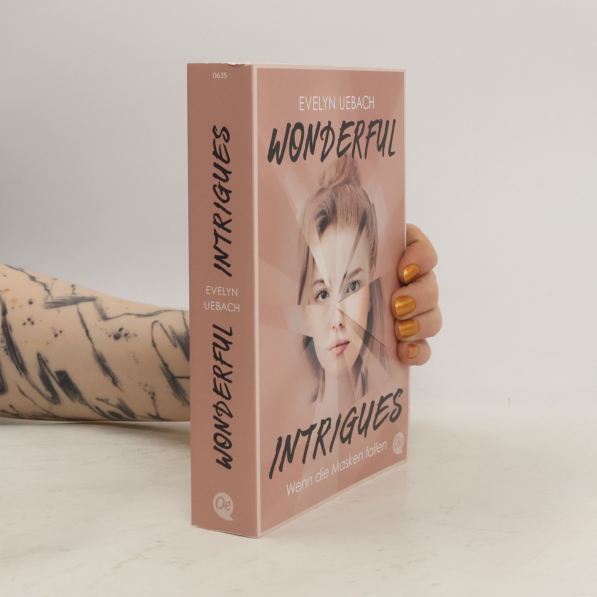 Evelyn Uebach Wonderful Intrigues