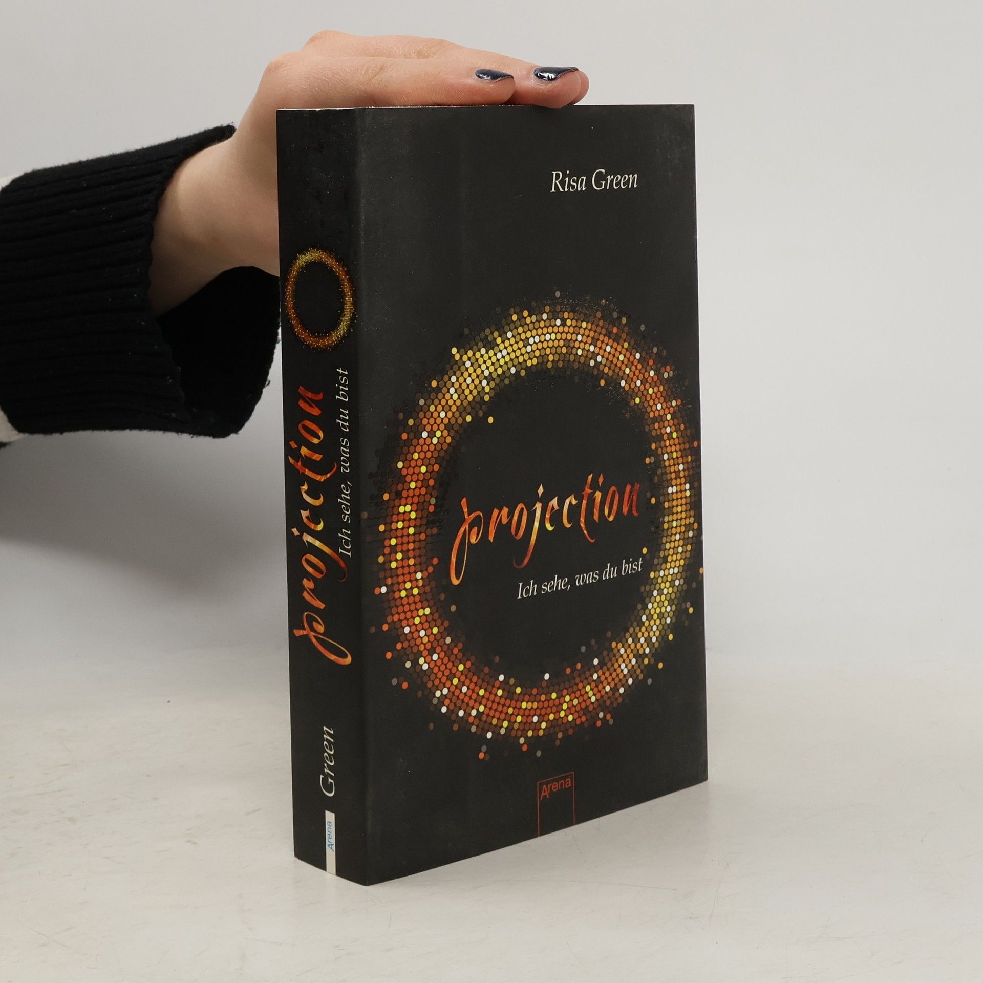 Risa Green Projection