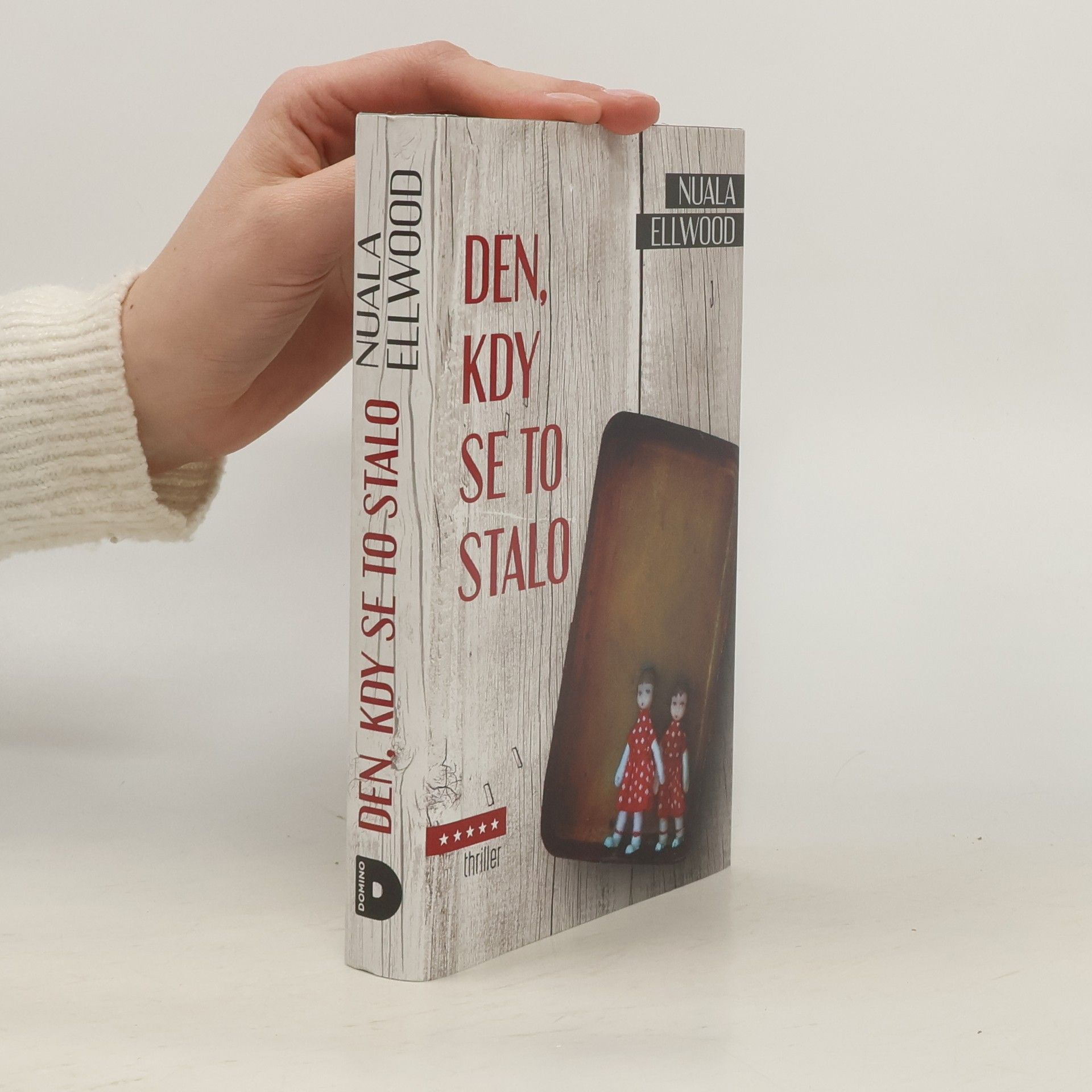 Nuala Ellwood Den, kdy se to stalo