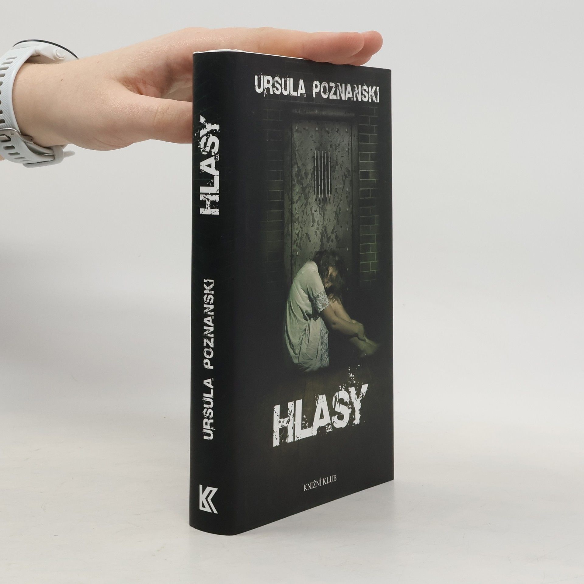 Ursula Poznanski Hlasy