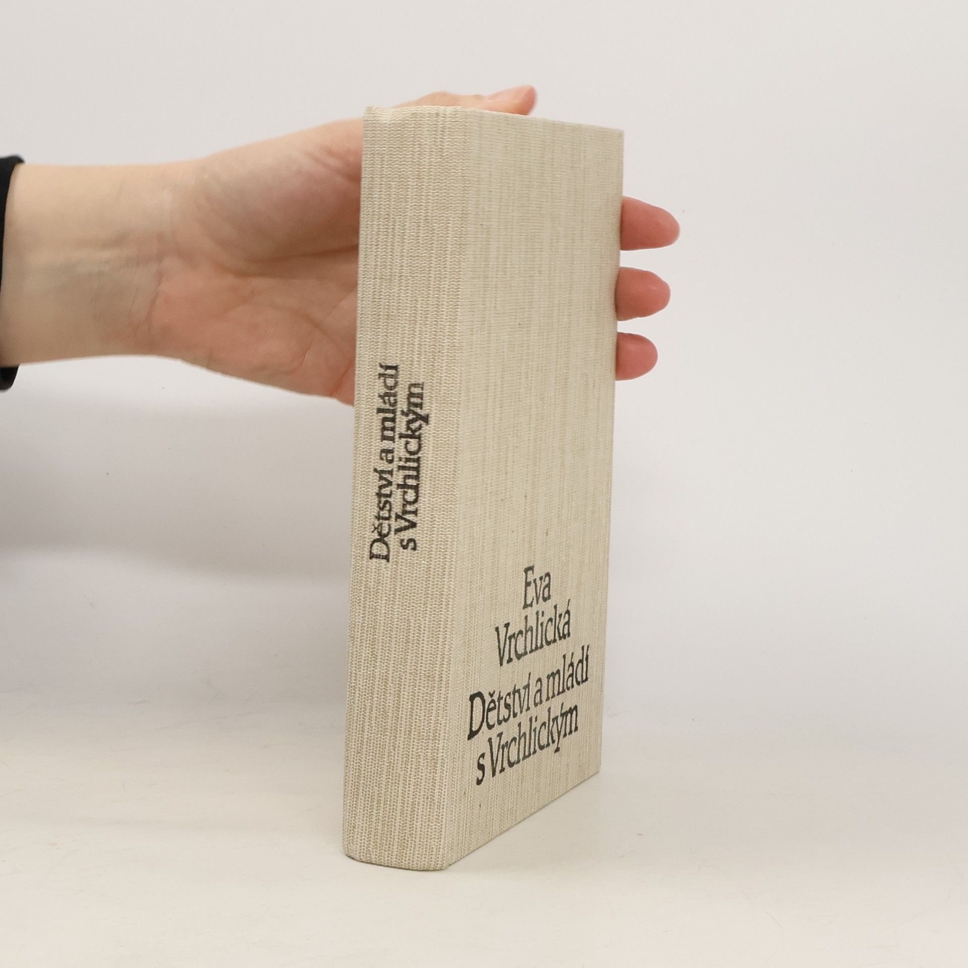 Eva Vrchlická Dětství a mládí s Vrchlickým