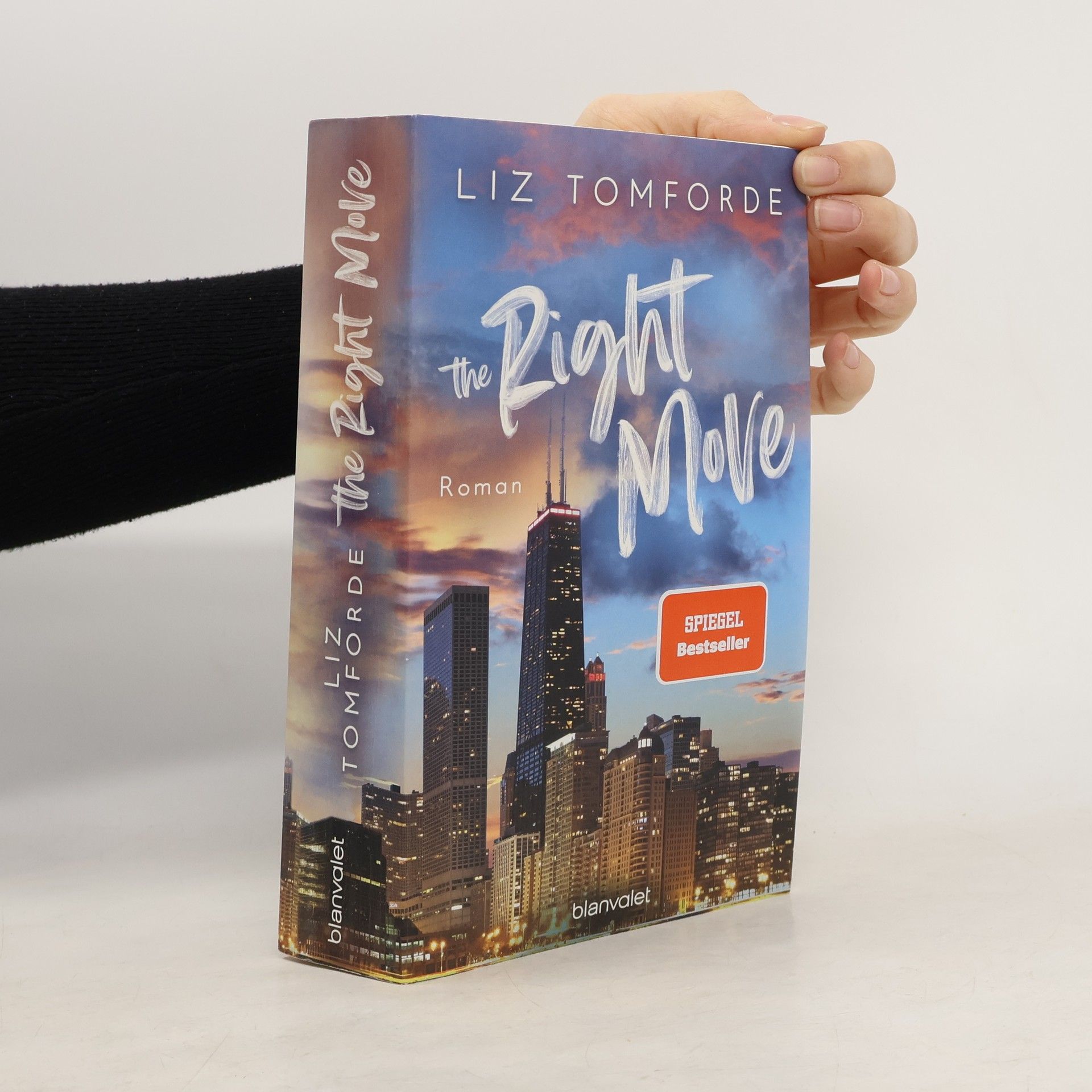 Liz Tomforde The Right Move