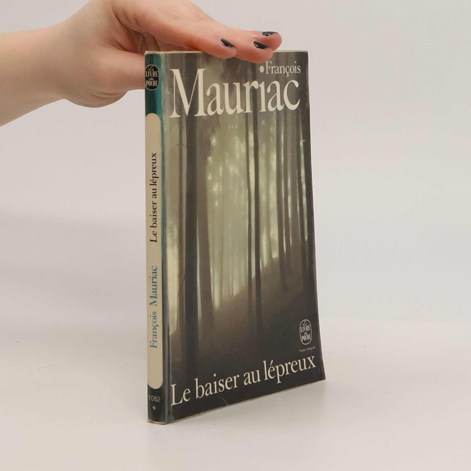 François Mauriac Le Baiser au lépreux