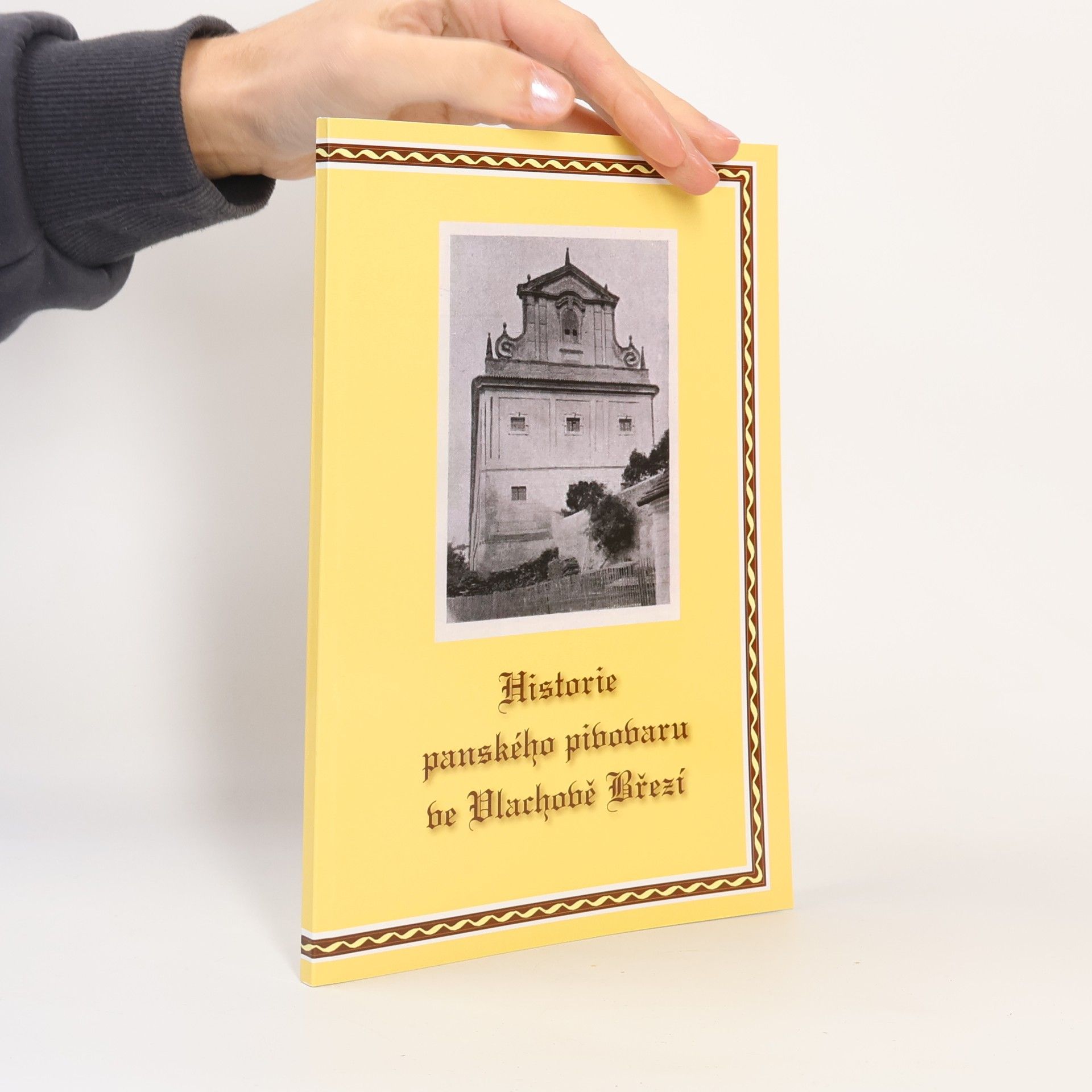 kolektiv Historie panského pivovaru ve Vlachově Březí