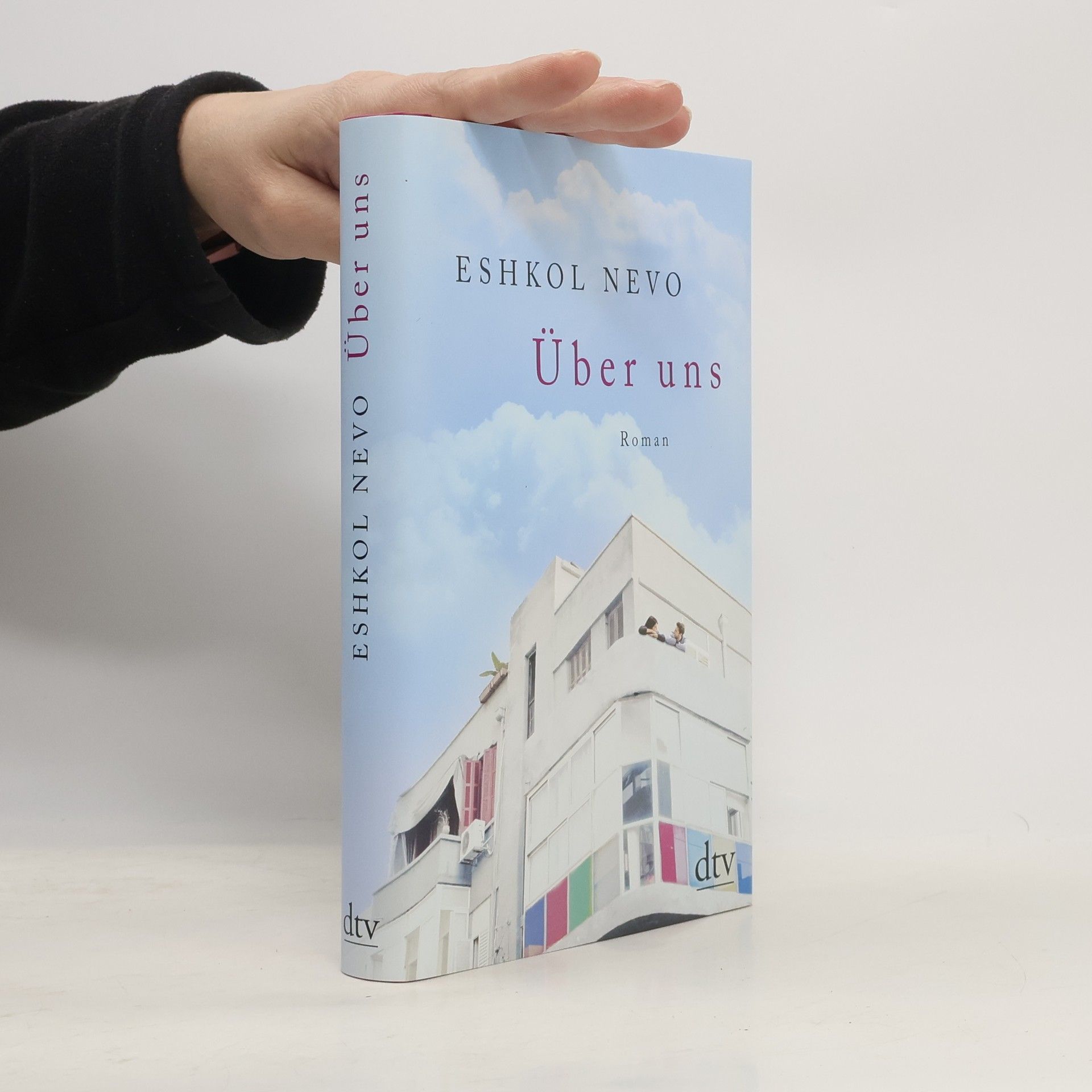 Eshkol Nevo Über uns