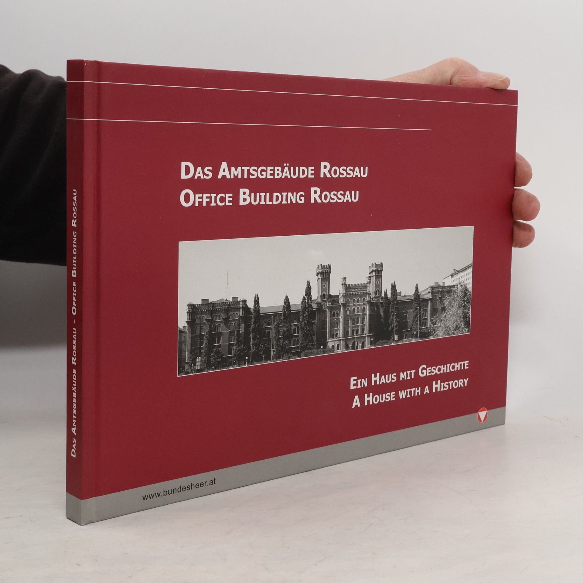 Edda Engelke Das Amtsgebäude Roßau - ein Haus mit Geschichte