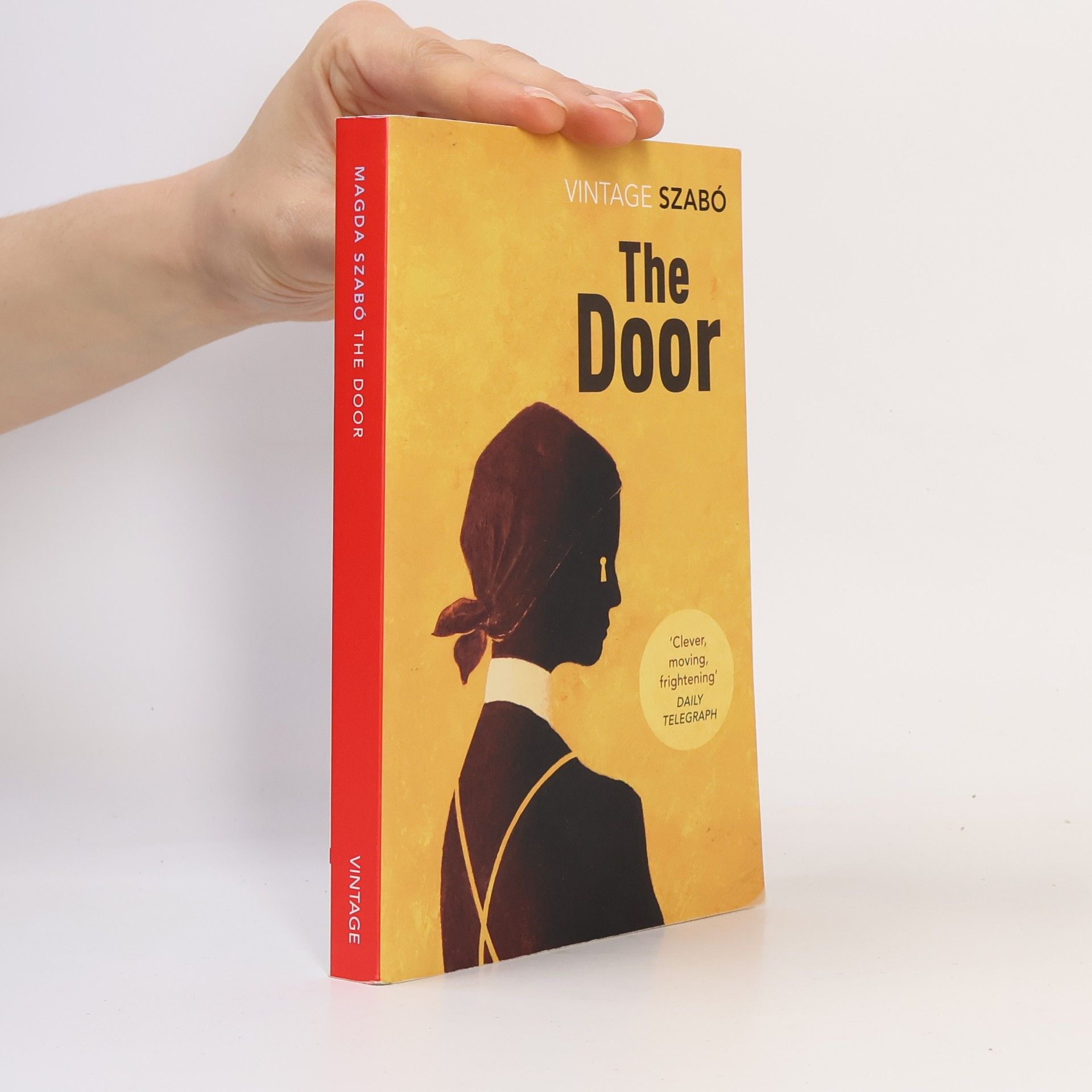 Magda Szabó The Door