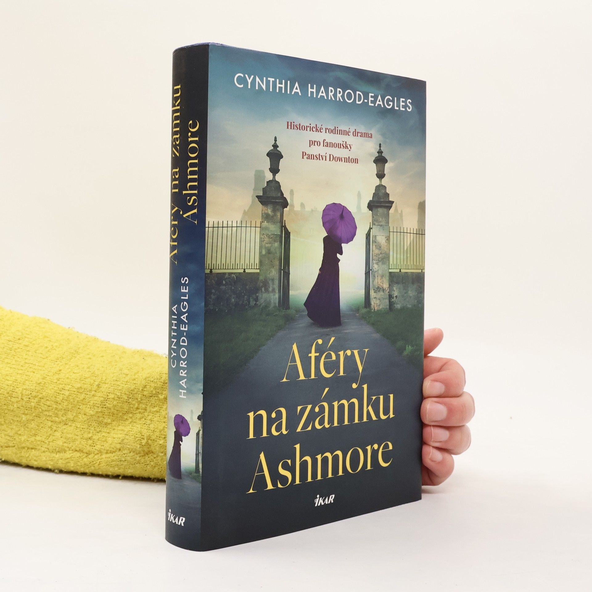 Cynthia Harrod-Eagles Aféry na zámku Ashmore