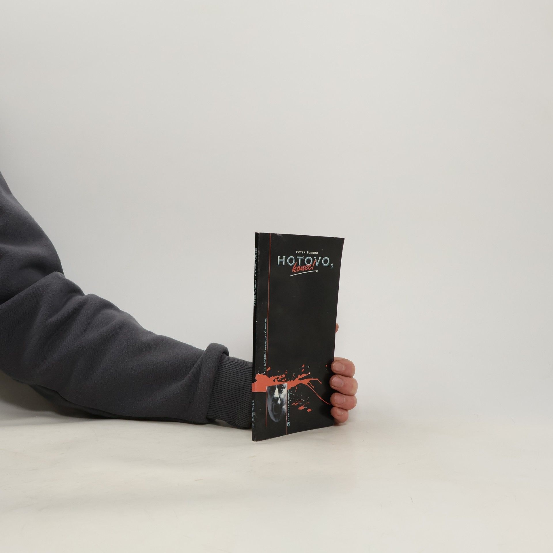 Peter Turrini Hotovo, konec!