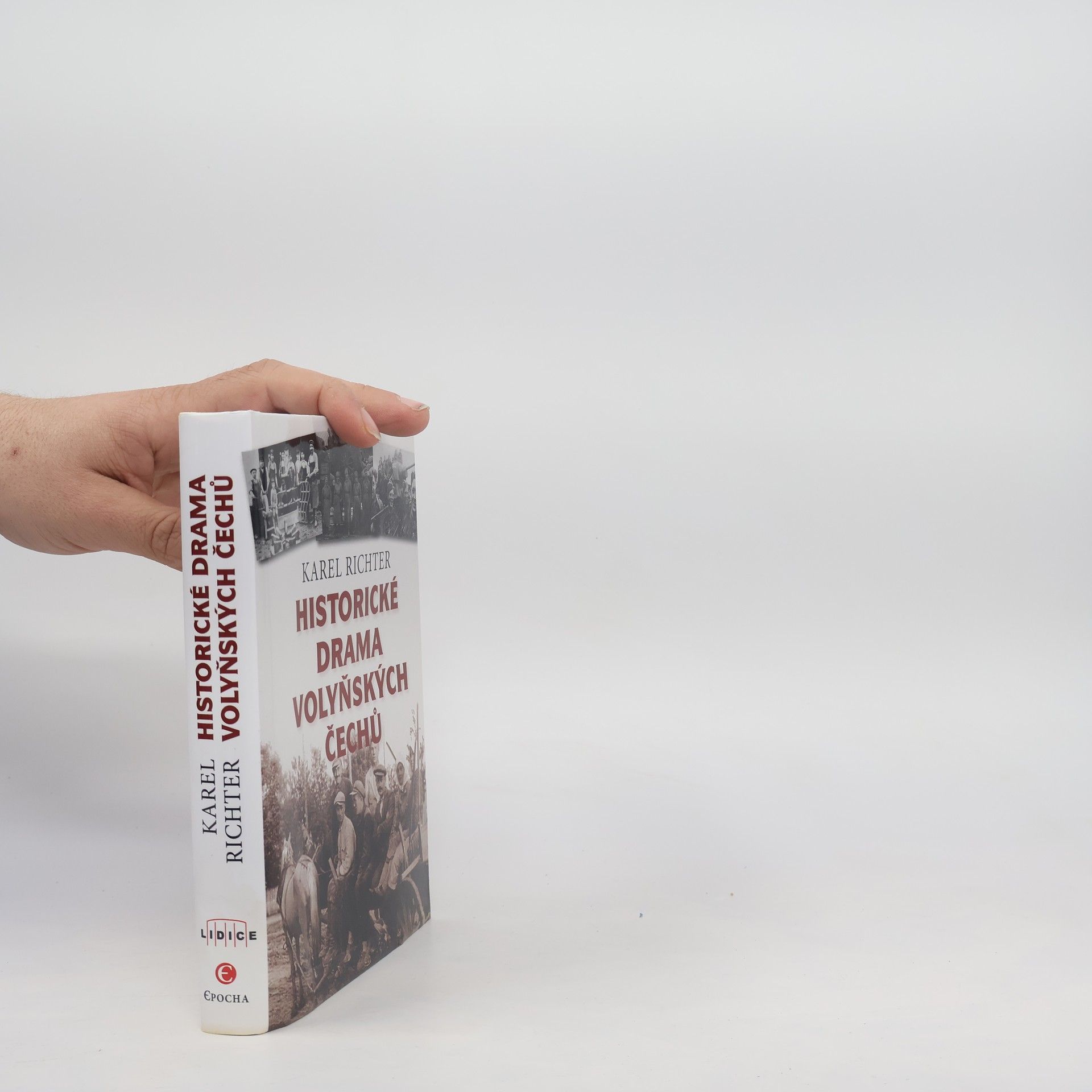 Karel Richter Historické drama volyňských Čechů