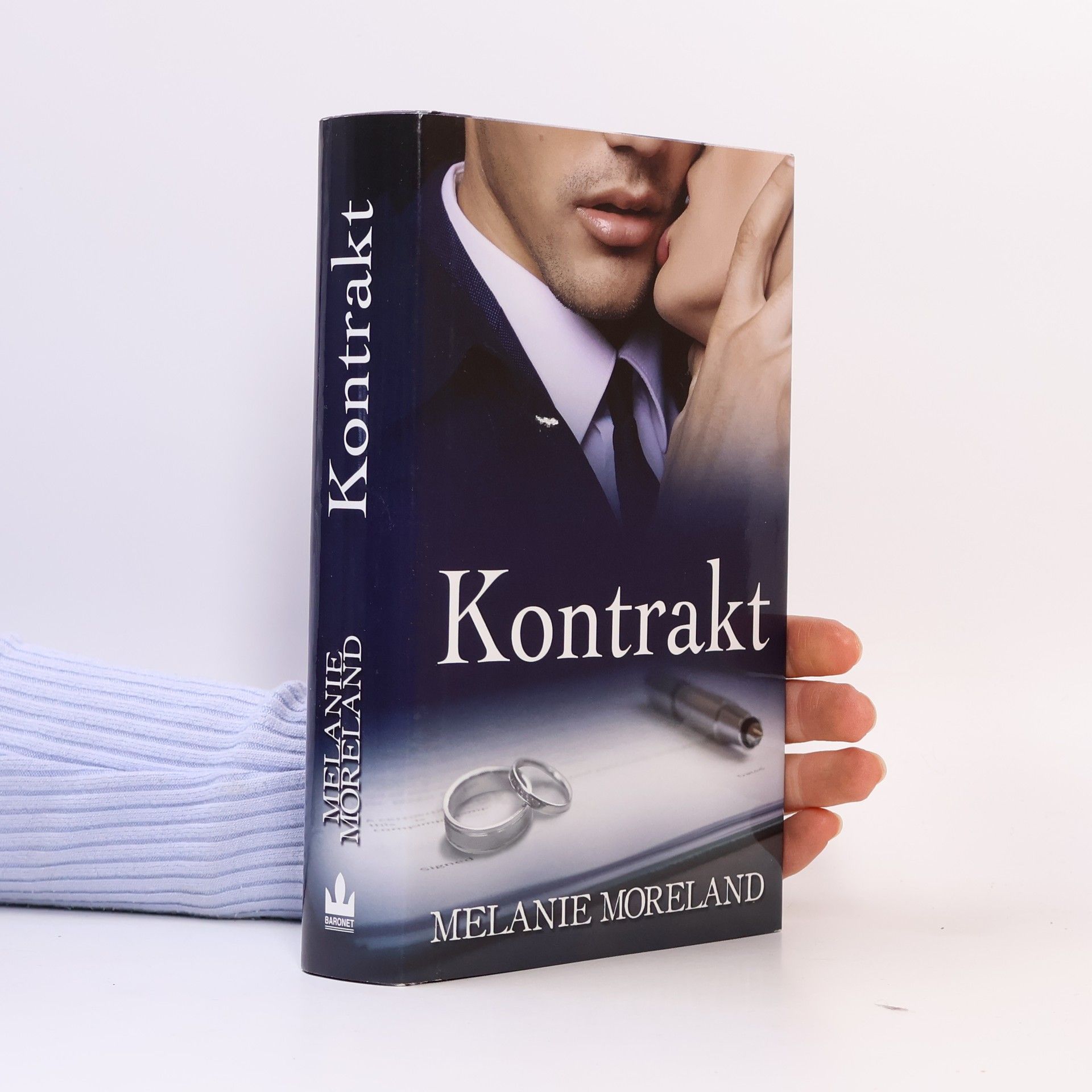 Zuzana Selementová Kontrakt