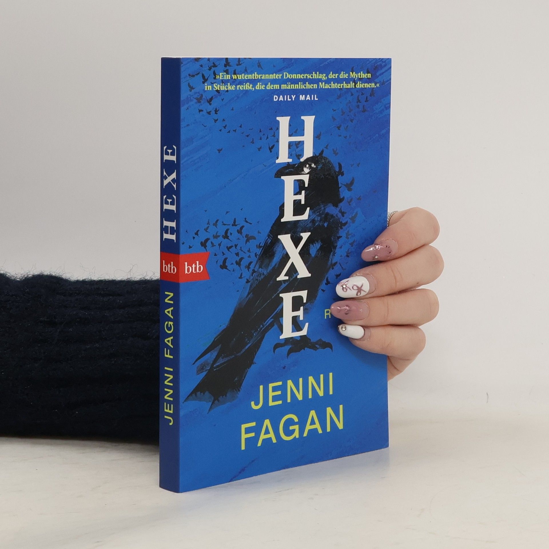 Jenni Fagan HEXE. Roman