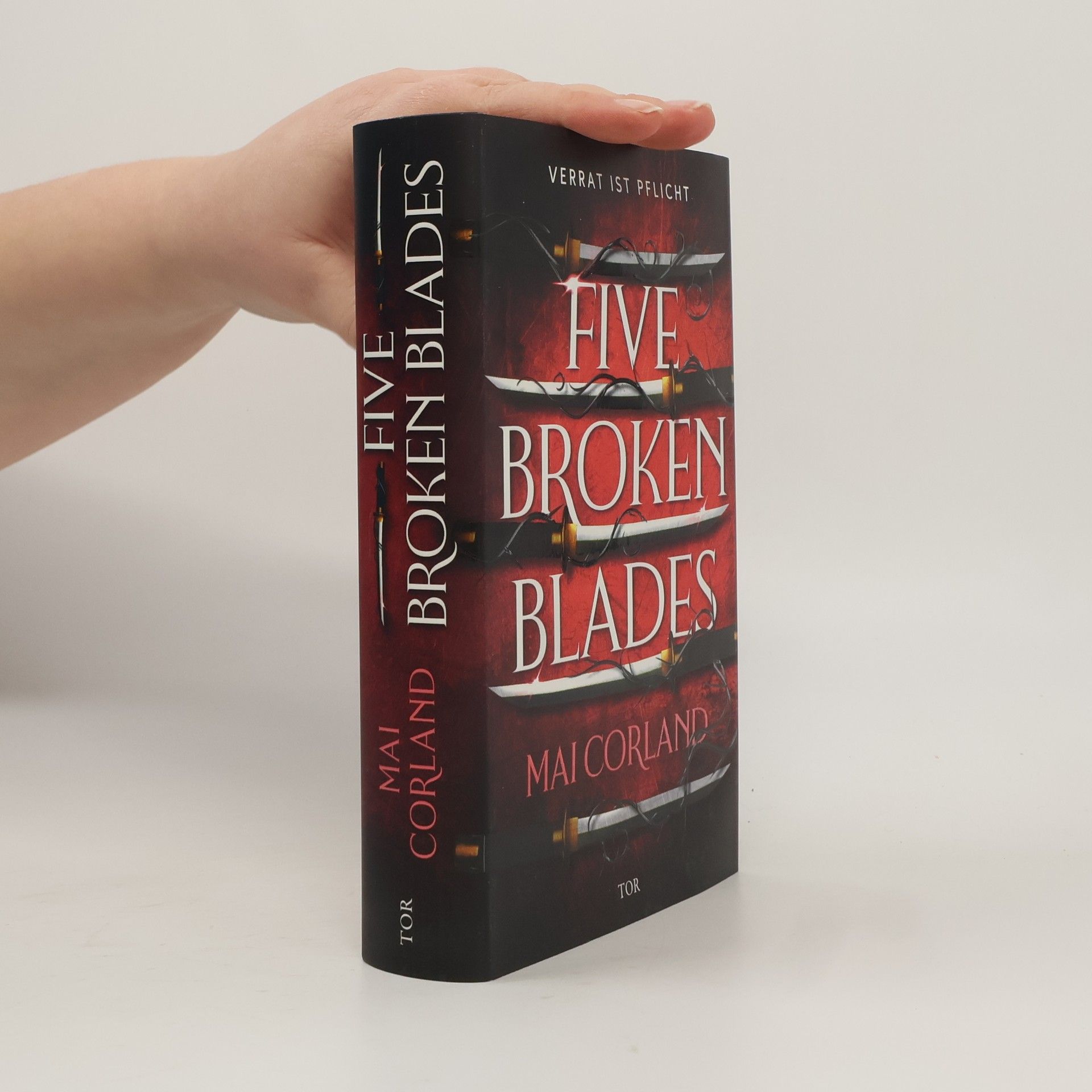 Mai Corland Five Broken Blades