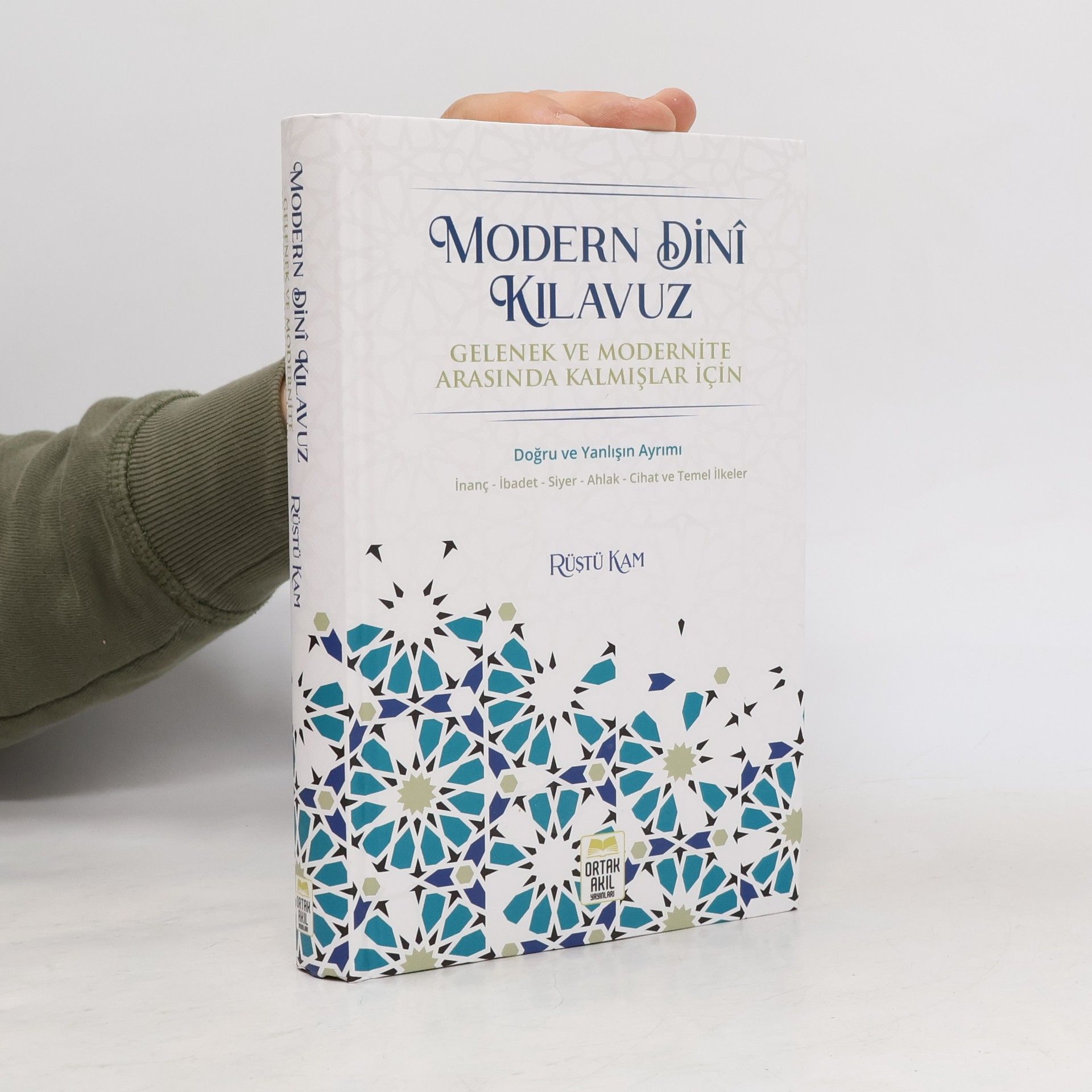 Rüştü Kam Modern Dinî Kılavuz