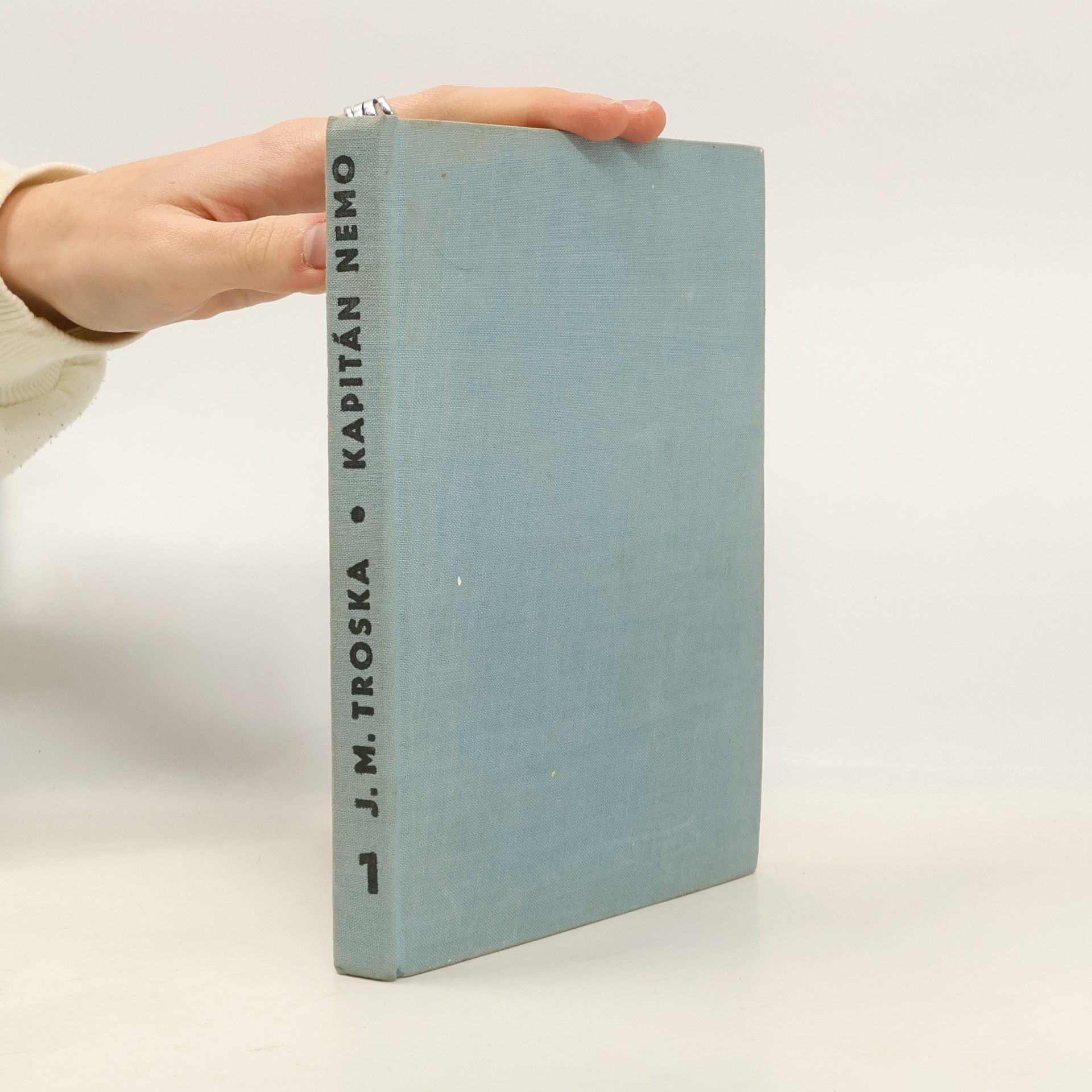 J. M. Troska Kapitán Nemo 1. Nemova říše