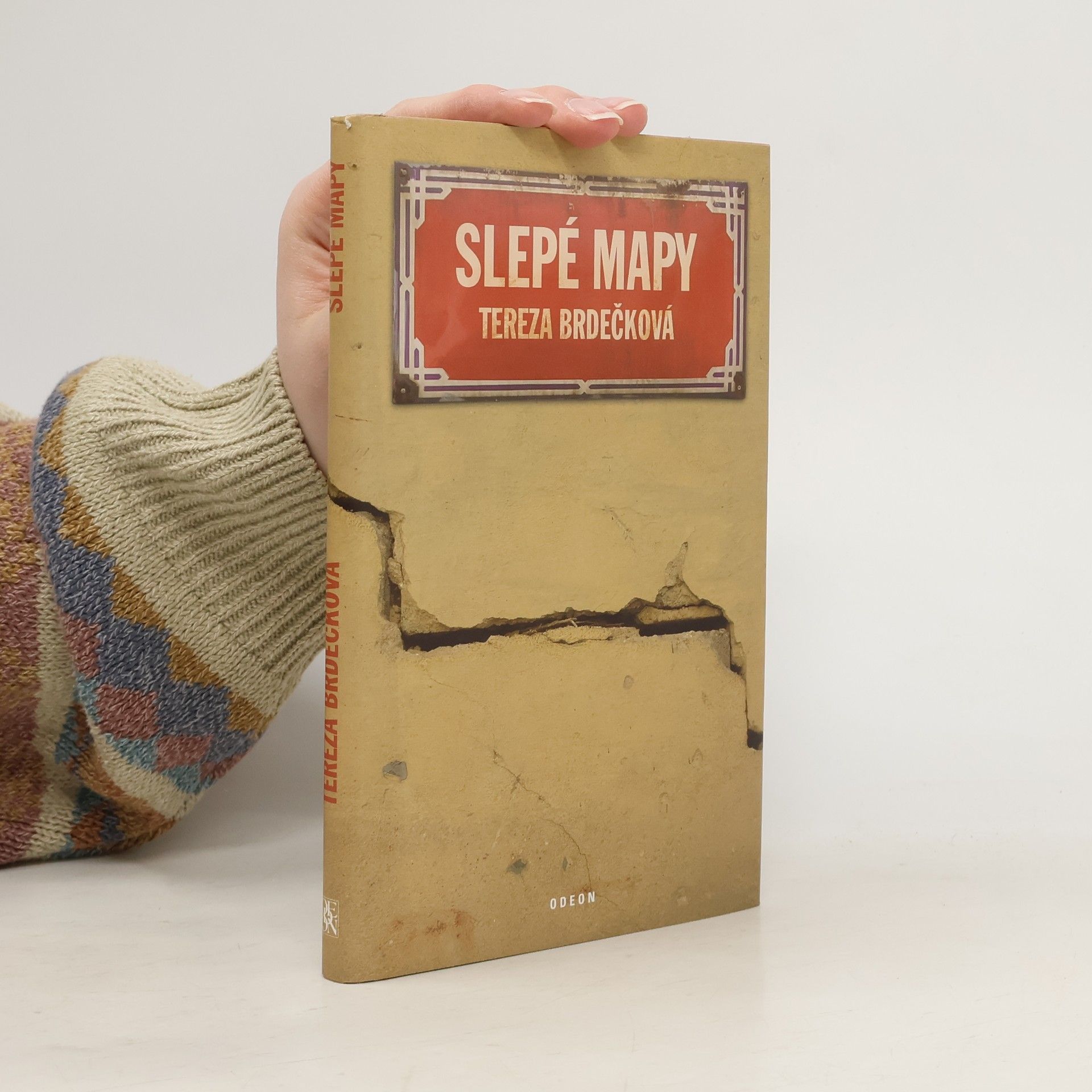 Tereza Brdečková Slepé mapy